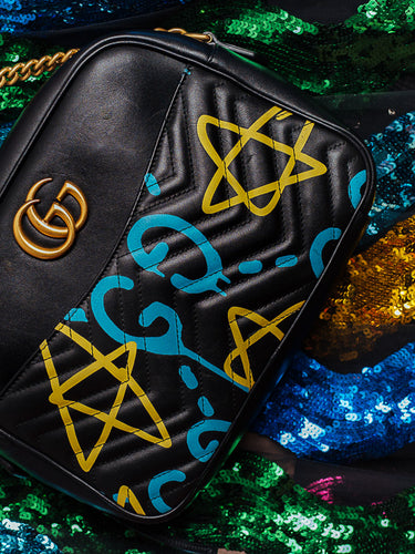 Gucci sneaks prada bag sale