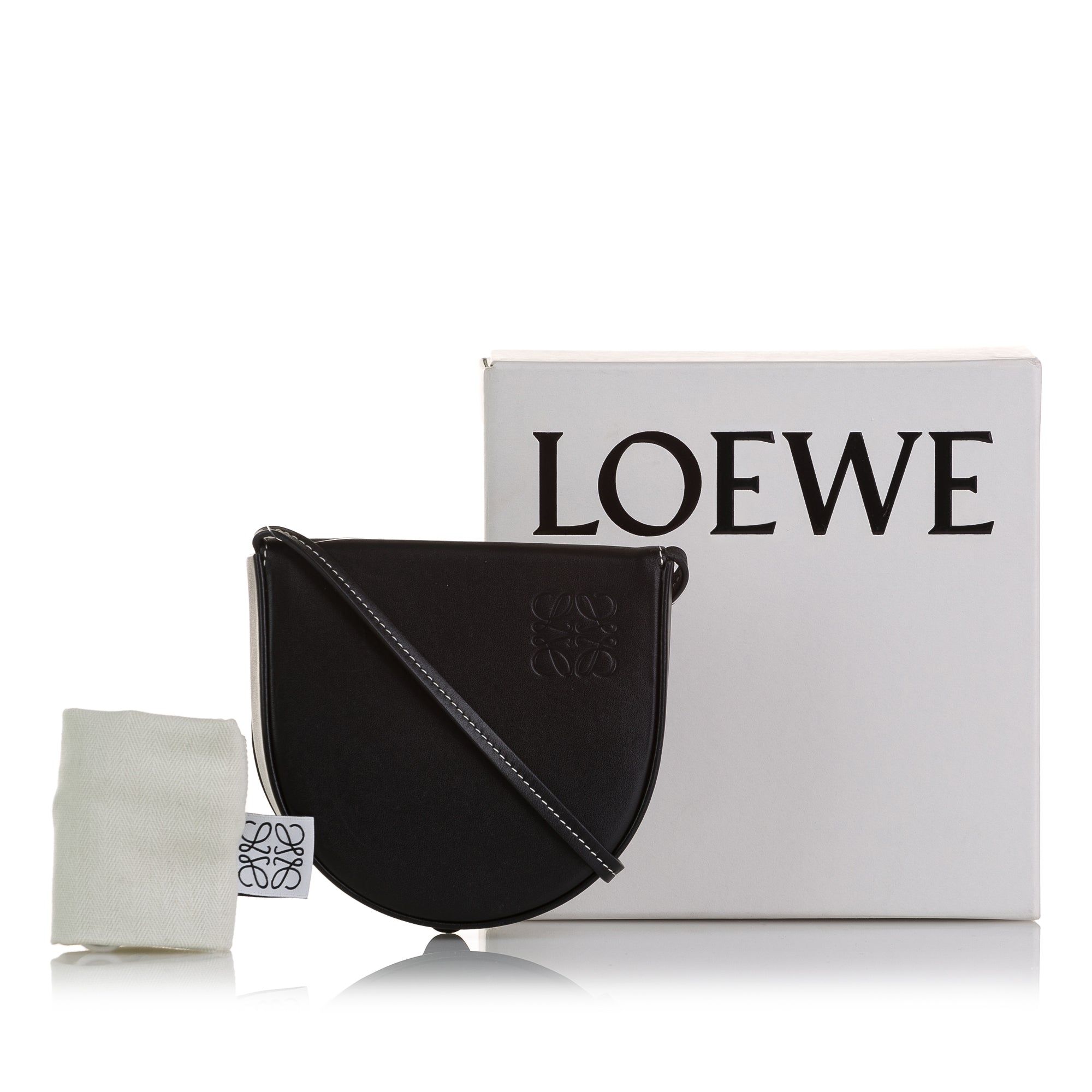 Loewe Heel Leather Shoulder Bag in Black