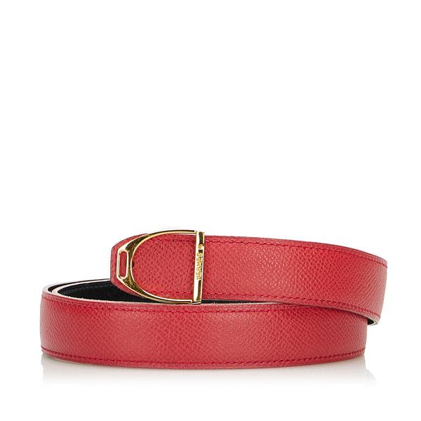 Red Gucci belt Gold buckle