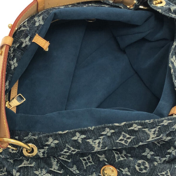 Louis Vuitton 2003 Pre-owned Monogram Denim Backpack - Blue