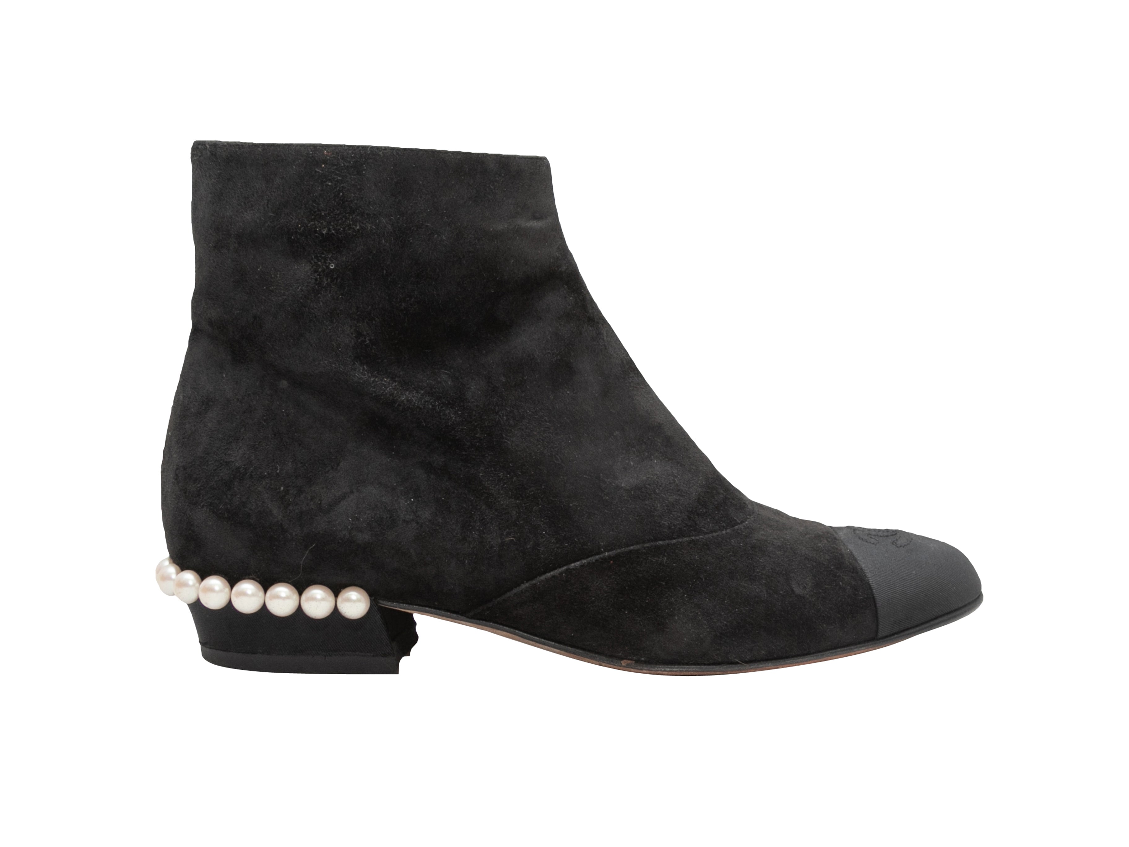 Black Chanel Cap-Toe Faux Pearl-Accented Ankle Boots onto Size 38.5 - Atelier-lumieresShops Revival