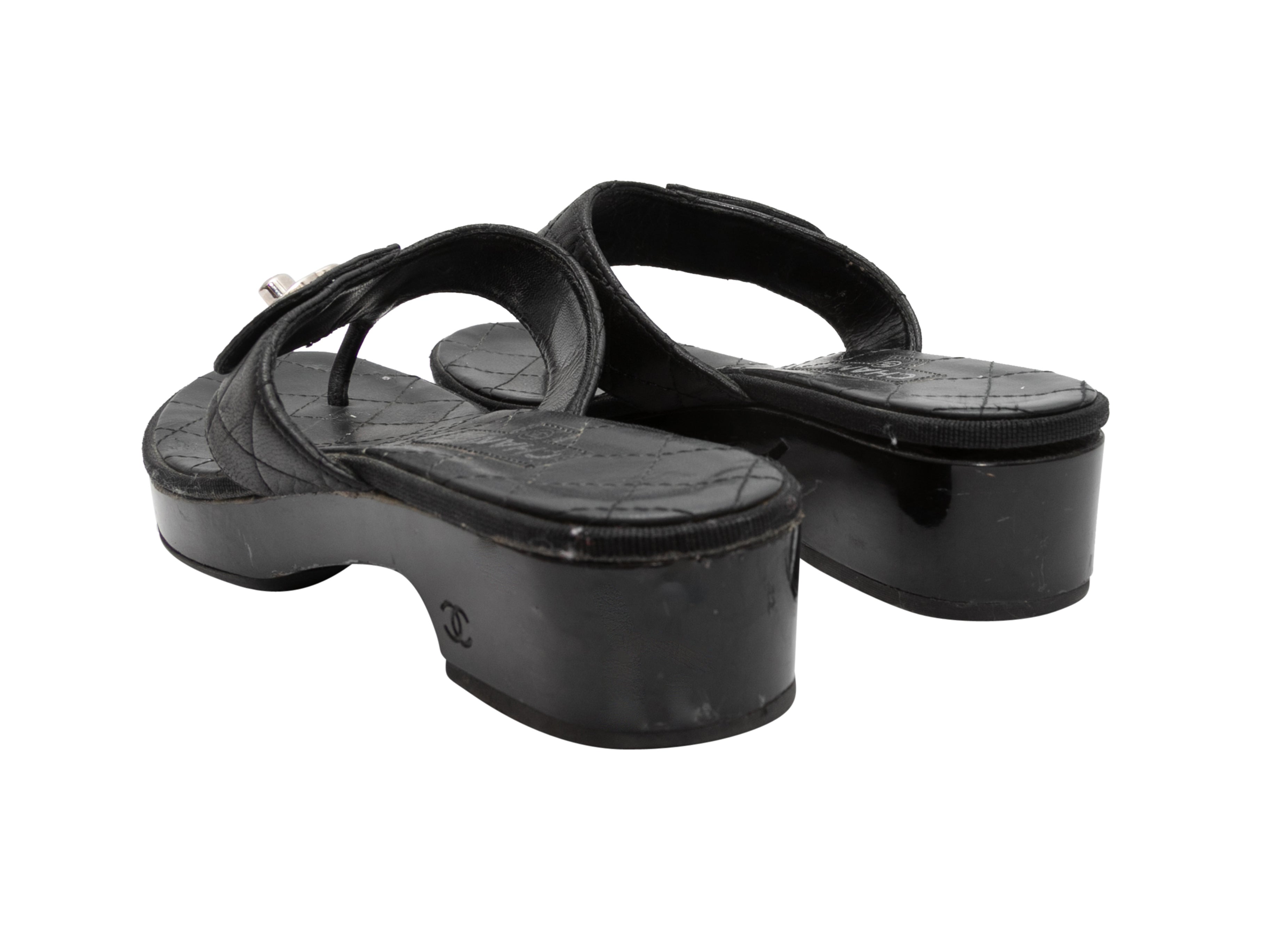 Black Chanel Quilted Platform Thong Sandals Size 37 – Designer Revival