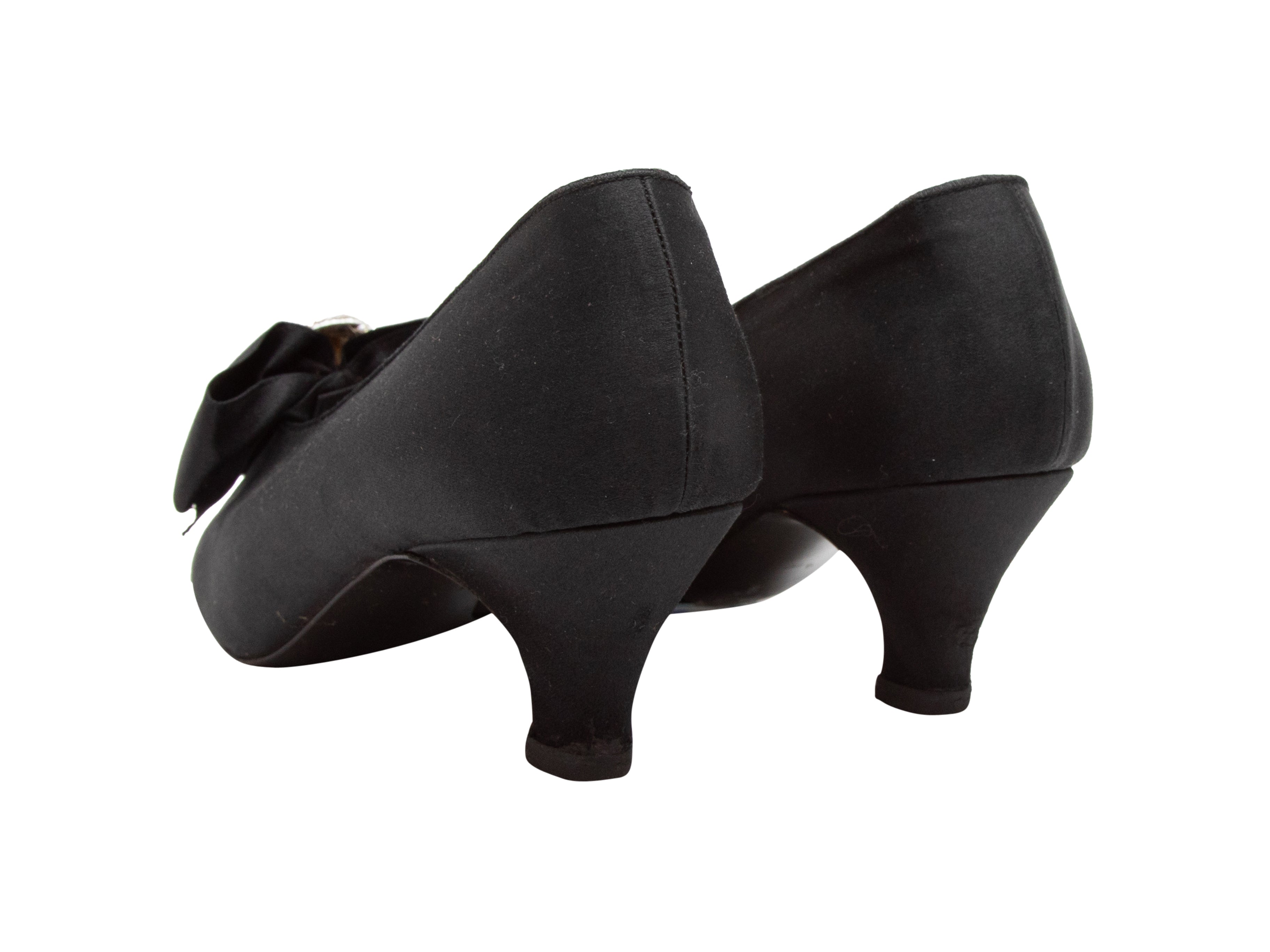 Vintage Black Chanel Pointed-Toe Satin Bow Pumps Size 39 – Designer Revival