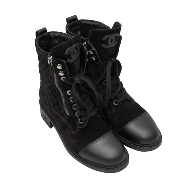 Black Chanel Suede & Leather Quilted Combat Boots onto Size 38.5 - Atelier-lumieresShops Revival