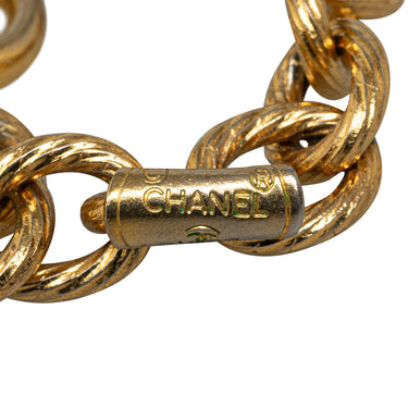 Gold Chanel CC Round Pendant Necklace - Designer Revival