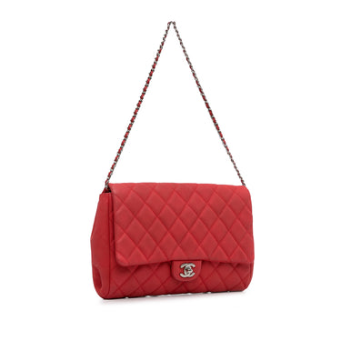 Red Chanel Quilted Caviar New Clutch on Chain Shoulder Bag - Designer Revival