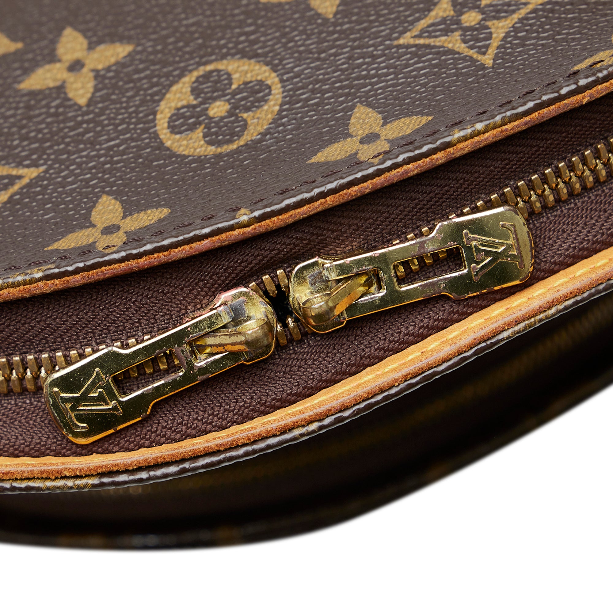 127-0Shops Revival, Brown Louis Vuitton Monogram Ellipse MM Handbag