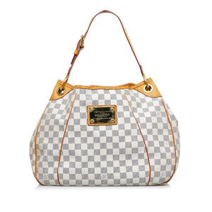 Louis Vuitton Neverfull Mm, Guess? White Mules