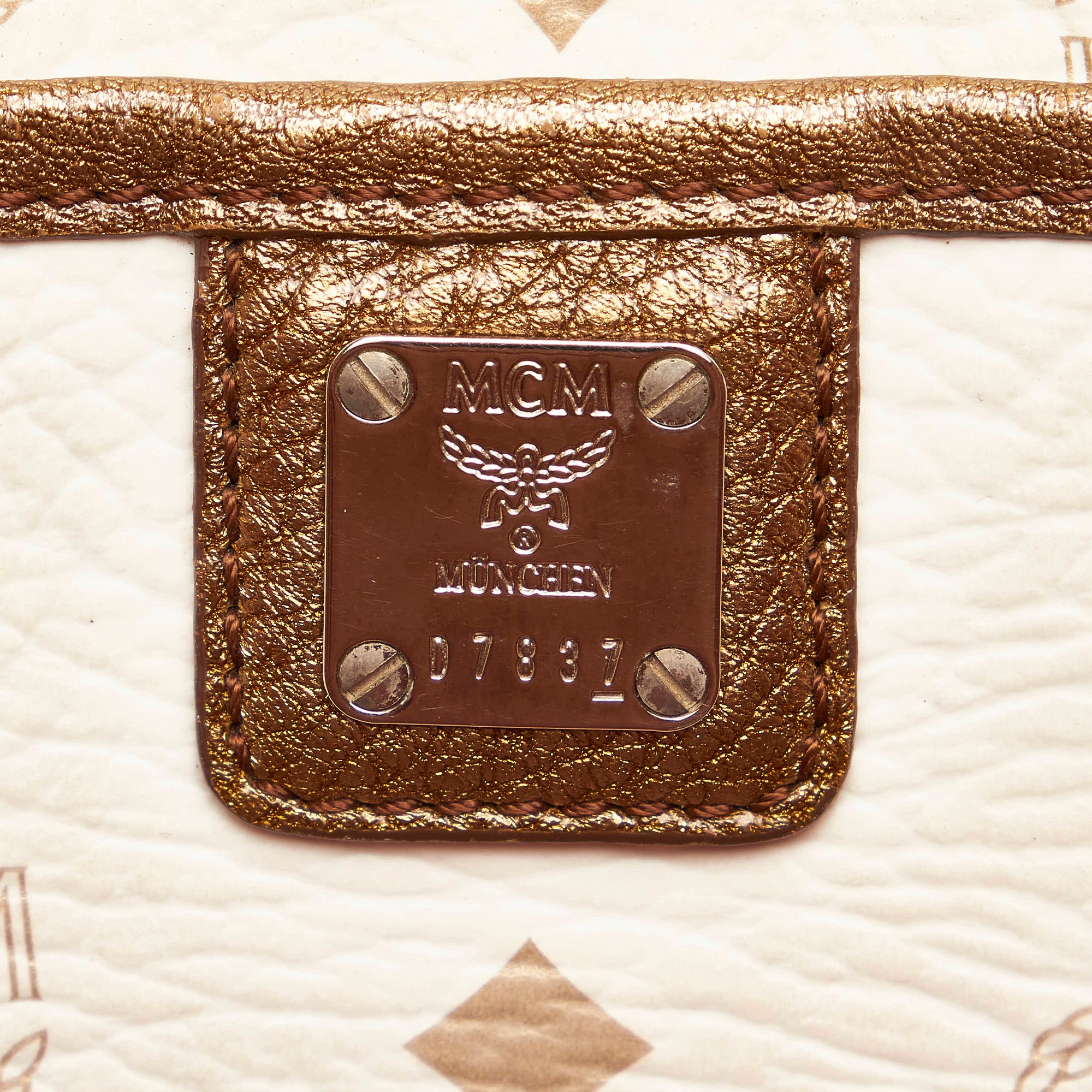 White MCM Lion Visetos Leather Tote Bag - Designer Revival