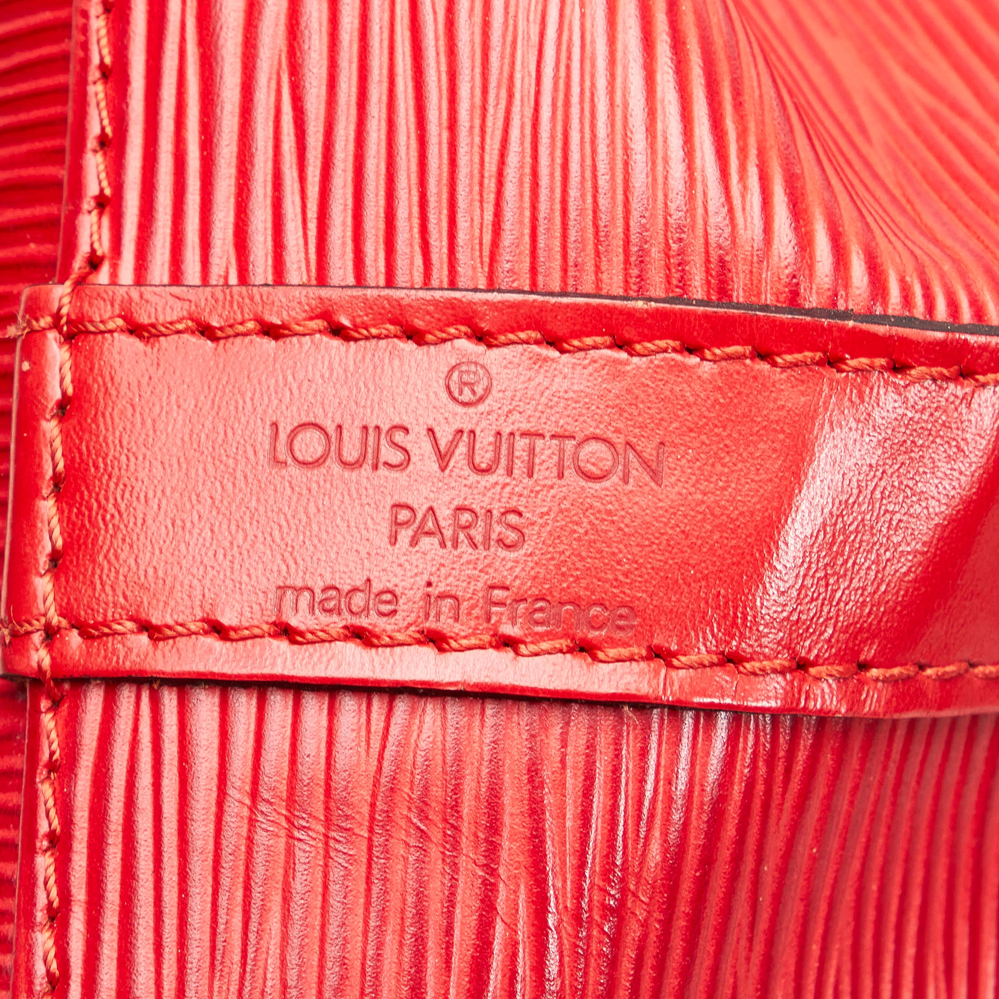 Louis Vuitton petit Noé shopping bag in pink epi leather