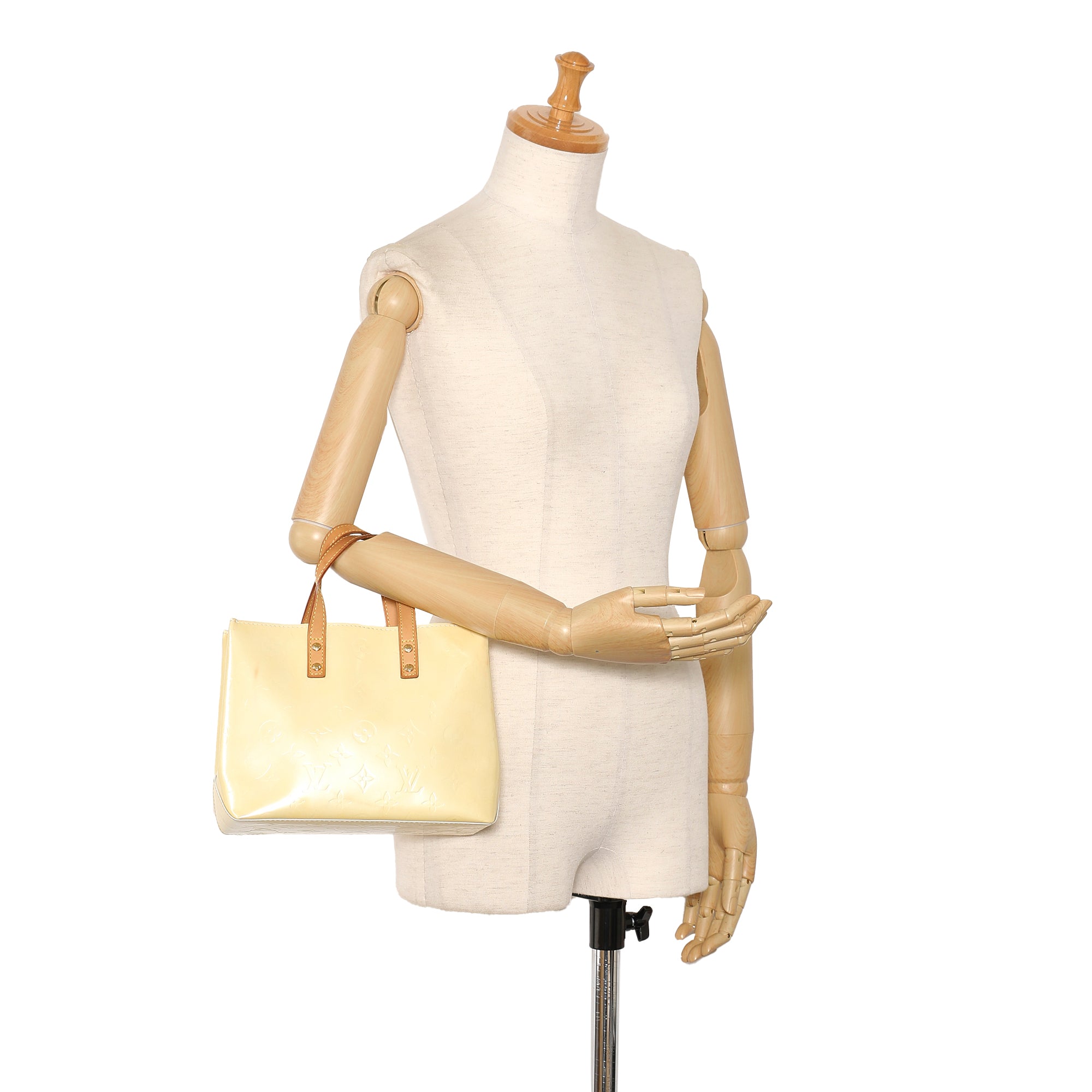 White Louis Vuitton Monogram Vernis Reade PM Handbag – Designer Revival