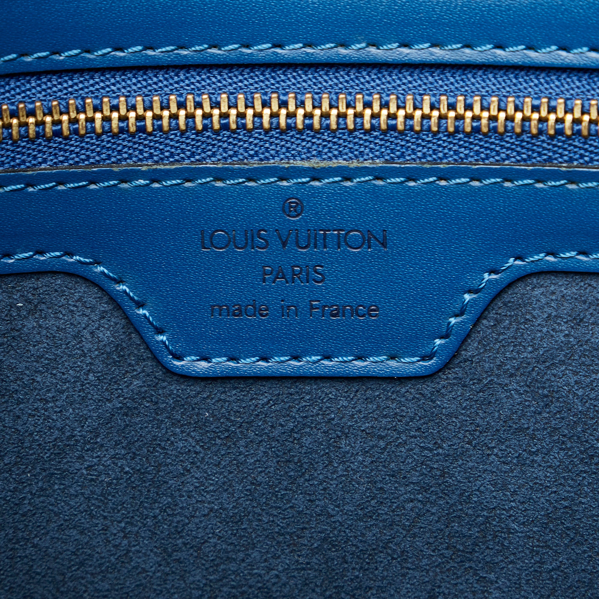Louis Vuitton Lussac Handbag 348895