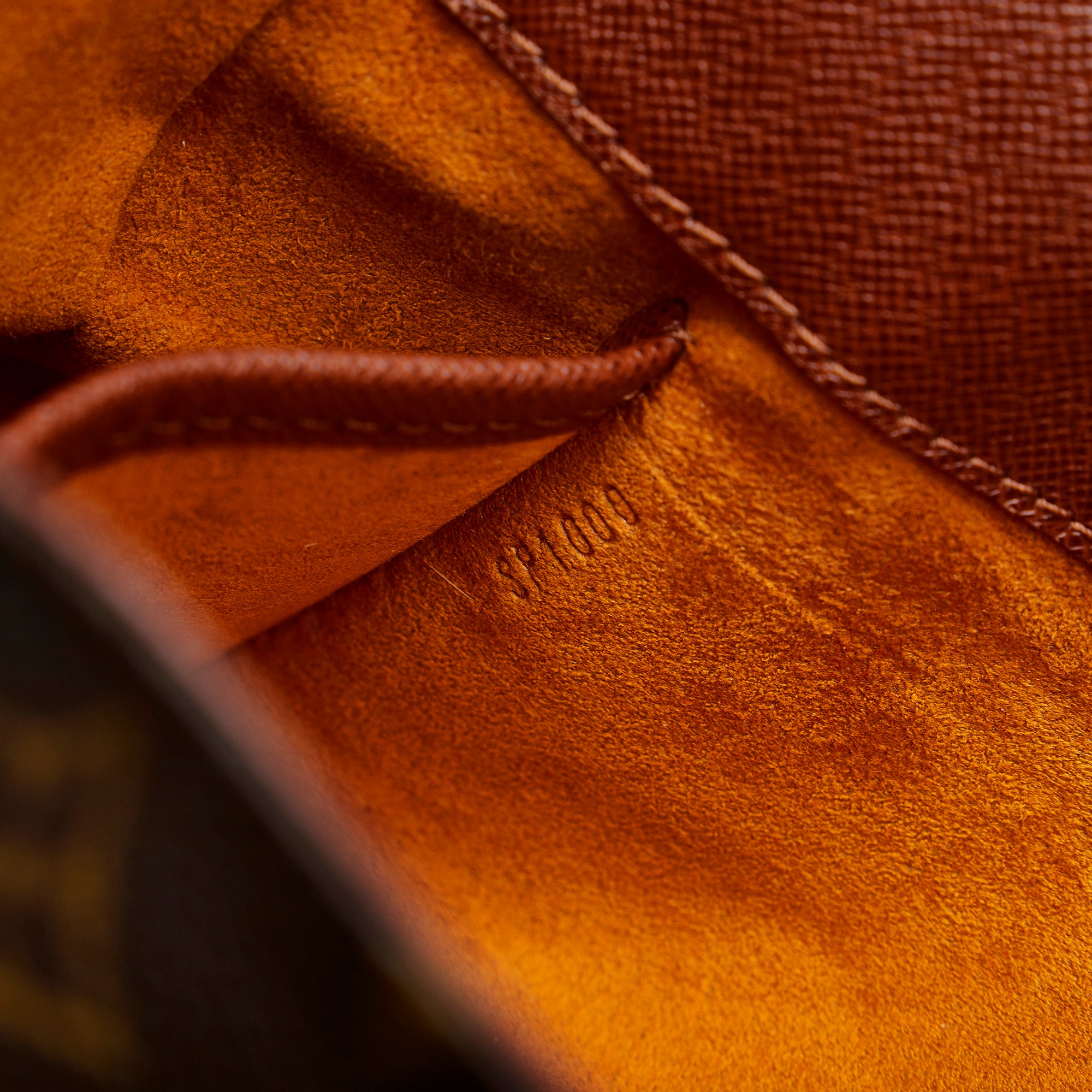 Louis Vuitton Brown Monogram Musette Tango Short Strap Cloth ref.919261 -  Joli Closet