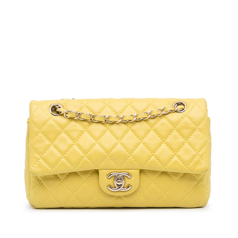 Chanel Beige Quilted Caviar Leather Classic Jumbo Double Flap Bag - Yoogi's  Closet