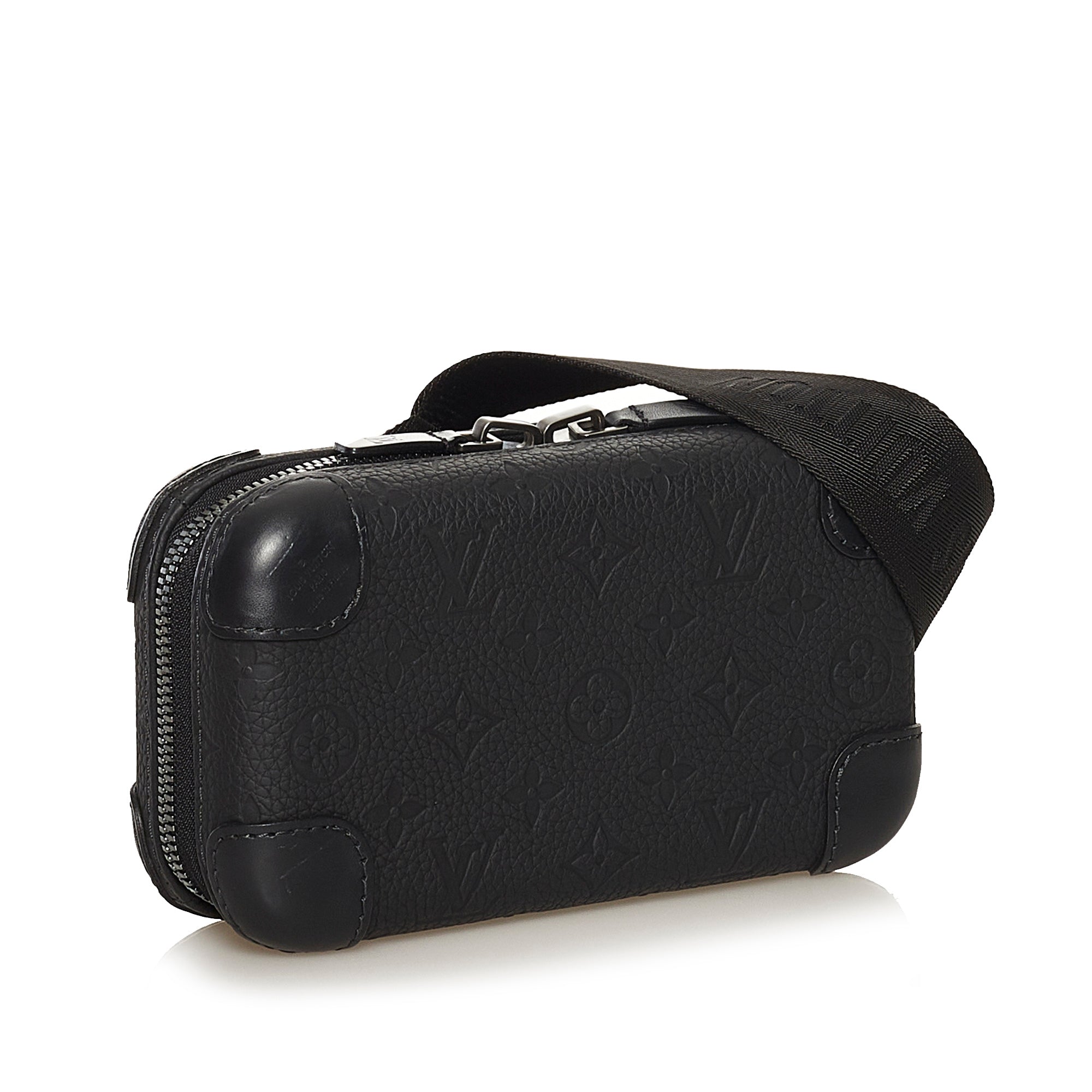 Black Louis Vuitton Taurillion Monogram Horizon Clutch Bag – Designer  Revival