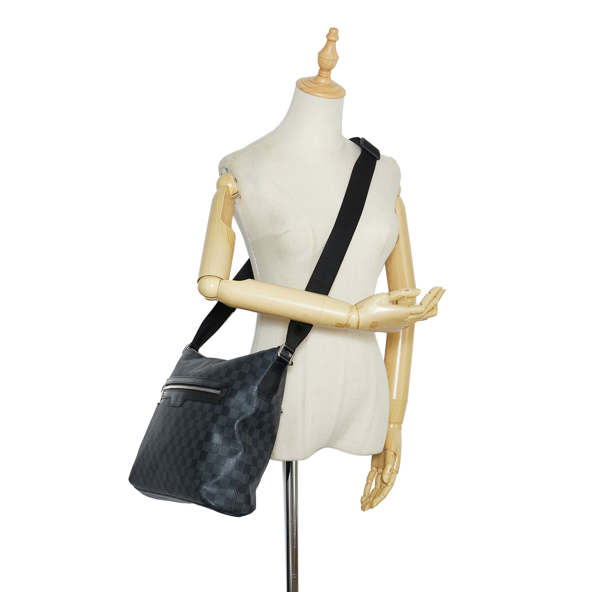 Louis Vuitton Mick MM Crossbody Messenger Bag In Damier Graphite Canvas