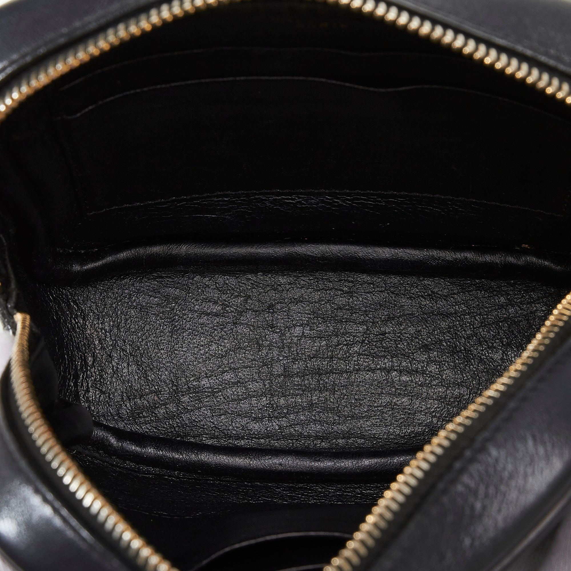 Black Saint Laurent Nappa Star Blogger Bag – Designer Revival