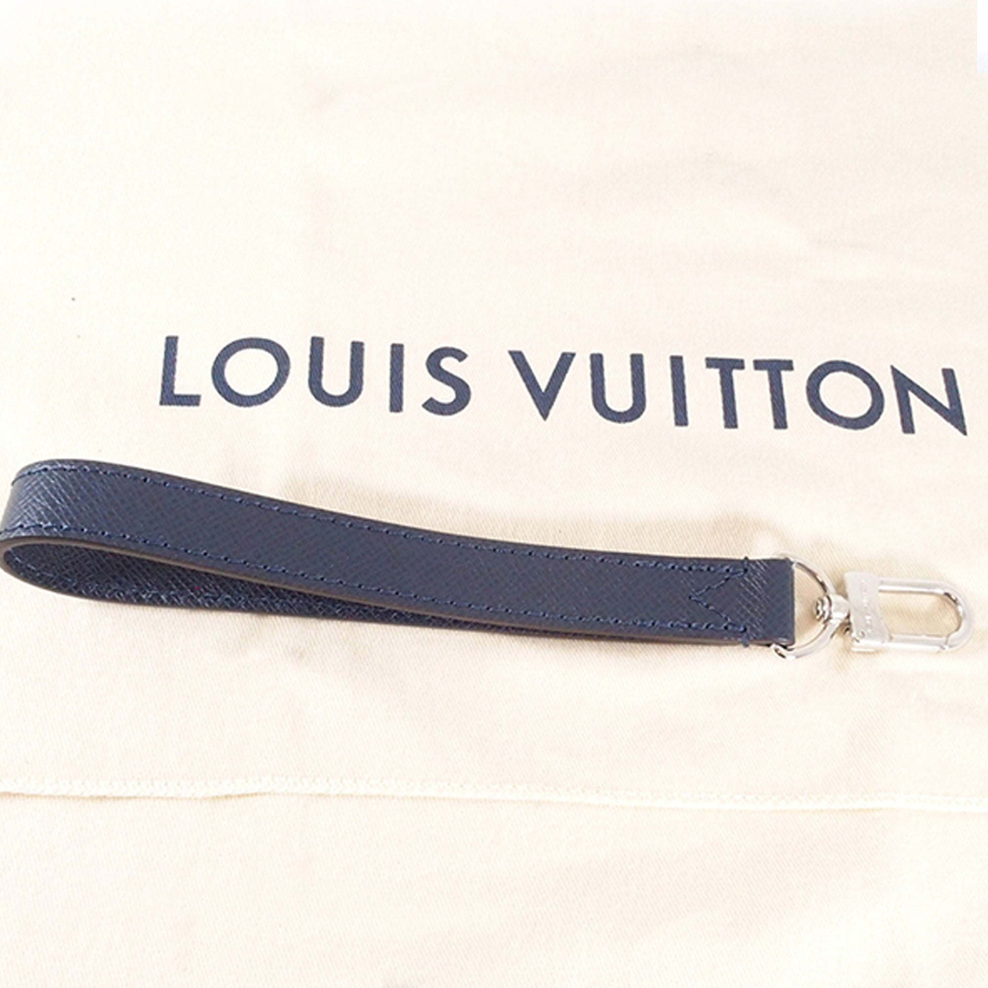 Blue Louis Vuitton Taiga Pochette Kasai Pouch – Designer Revival