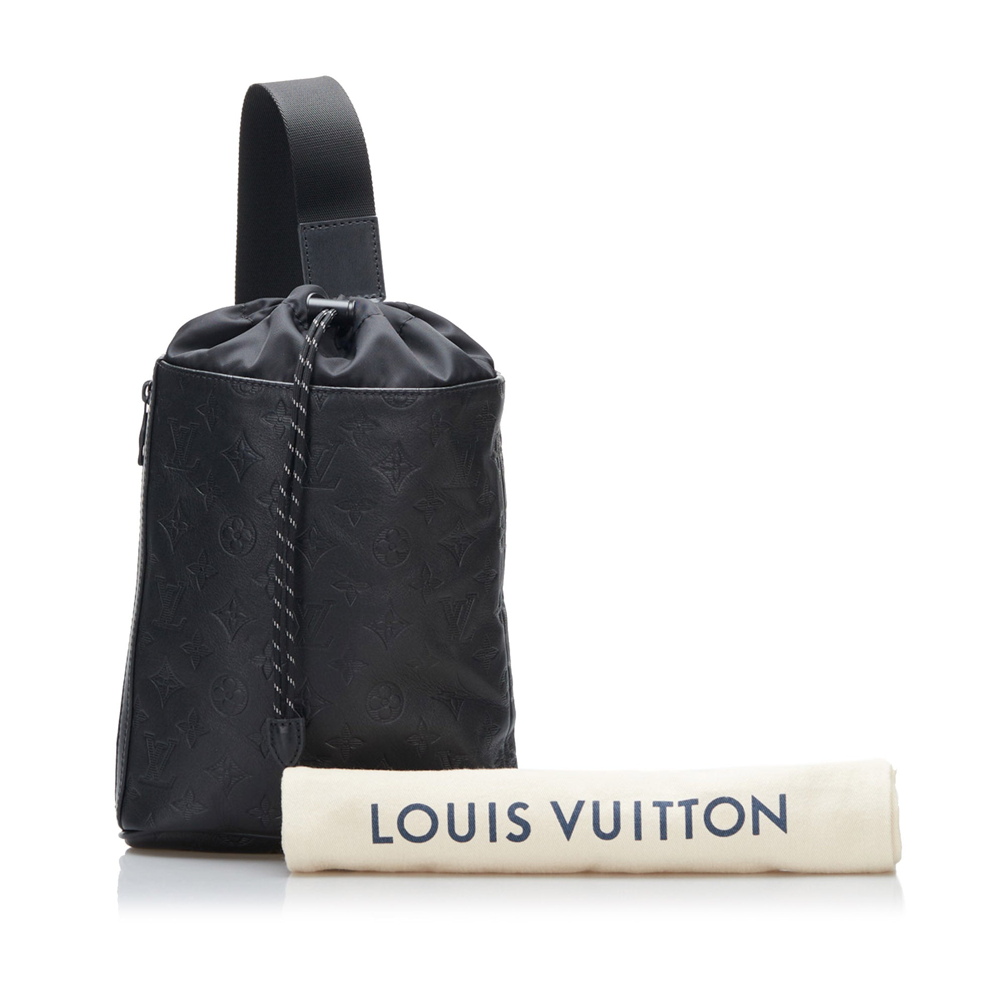sorg ånd guld Black Louis Vuitton Monogram Shadow Chalk Backpack | Designer Revival