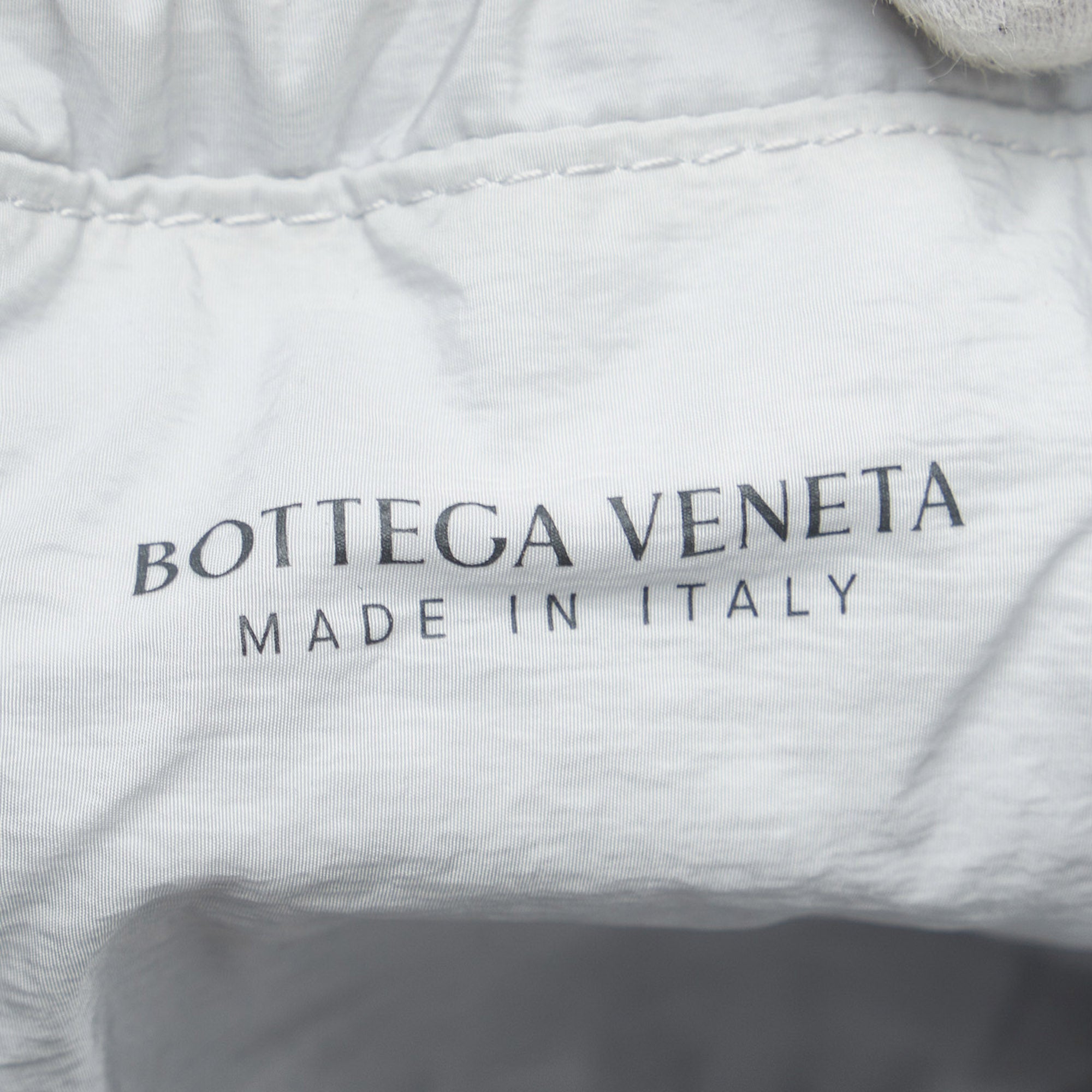 White Bottega Veneta The Shell Satchel - Designer Revival