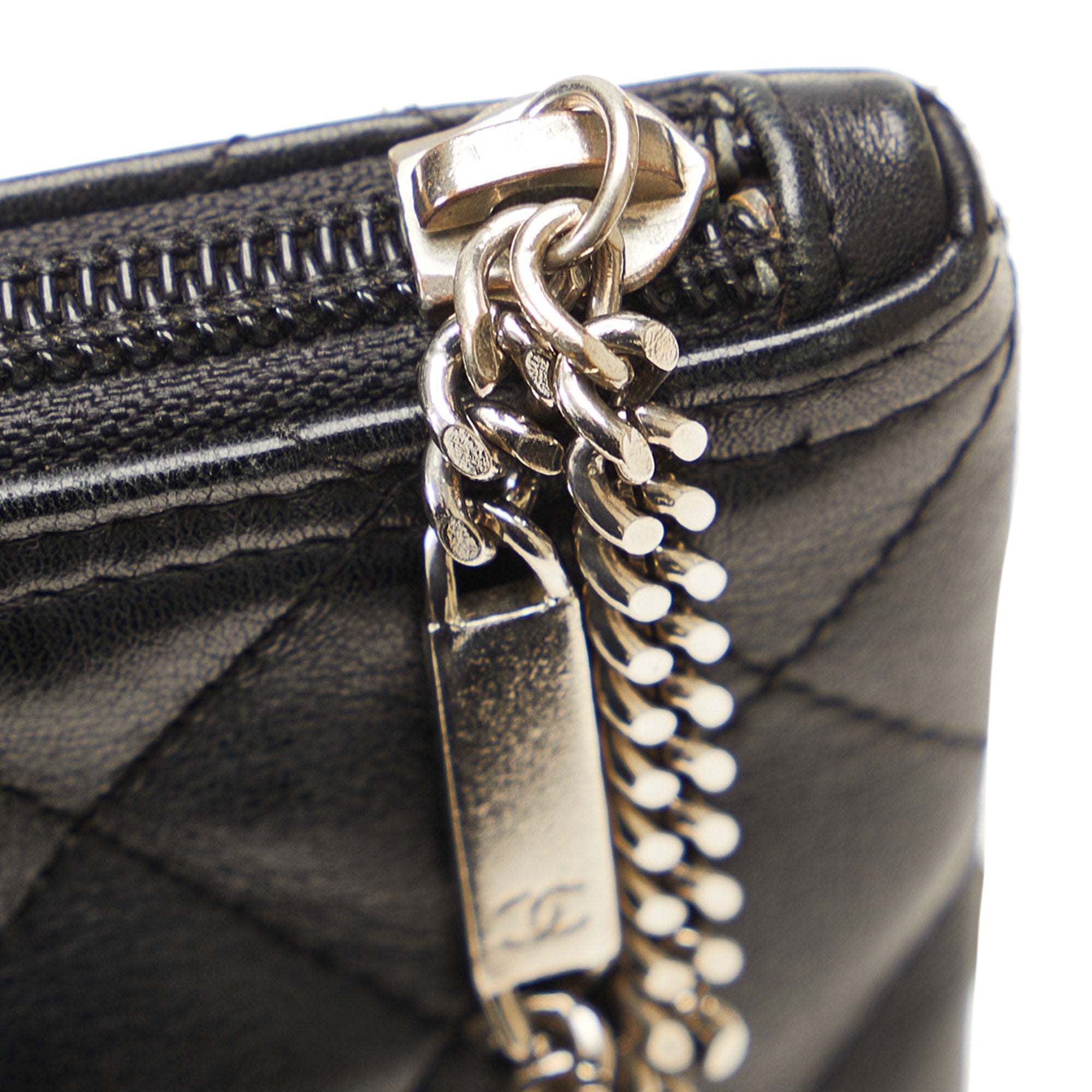 CHANEL Cambon Flat Calfskin Leather Messenger Crossbody Bag Black-US