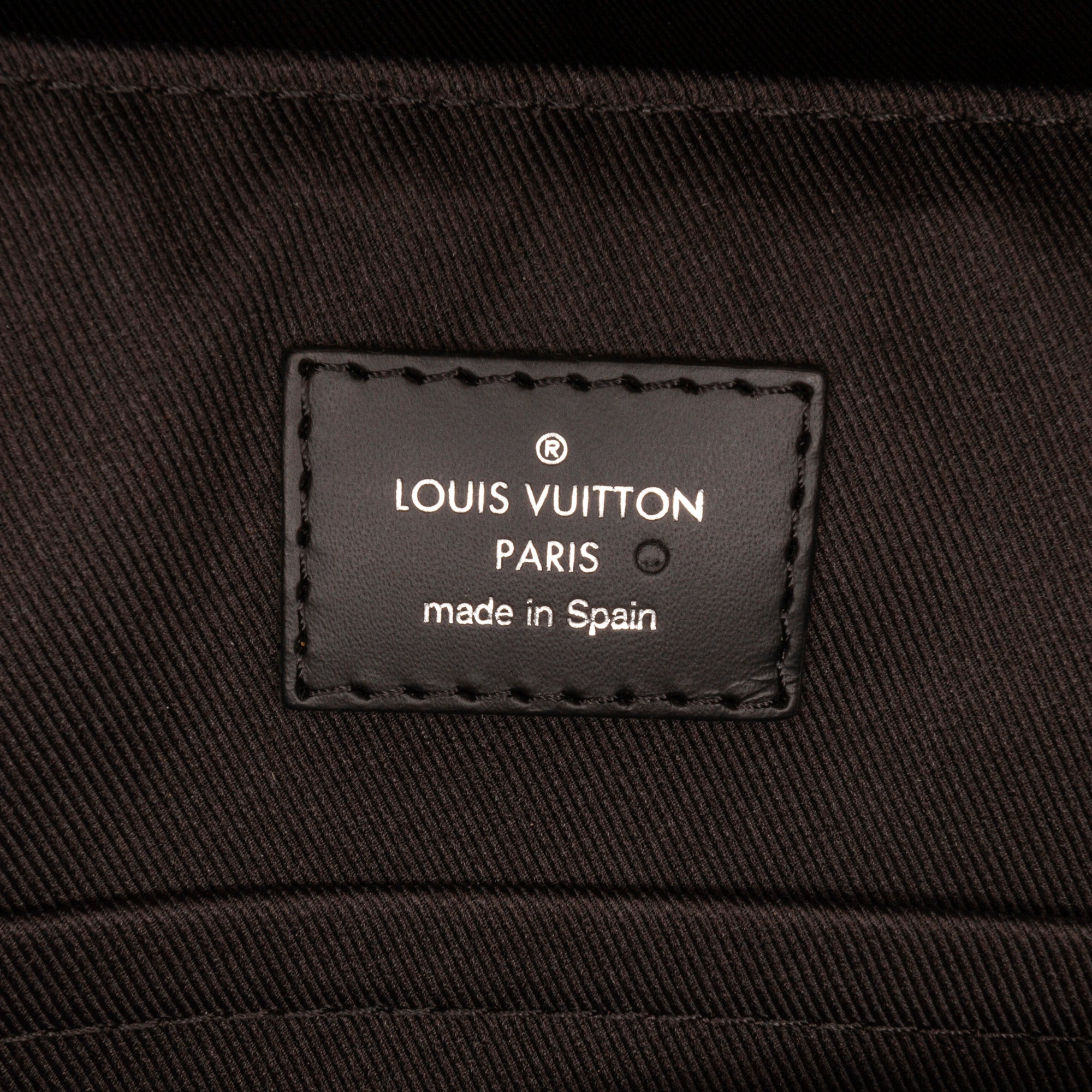 Super rare Louis Vuitton bag district Cobalt jungle in perfect