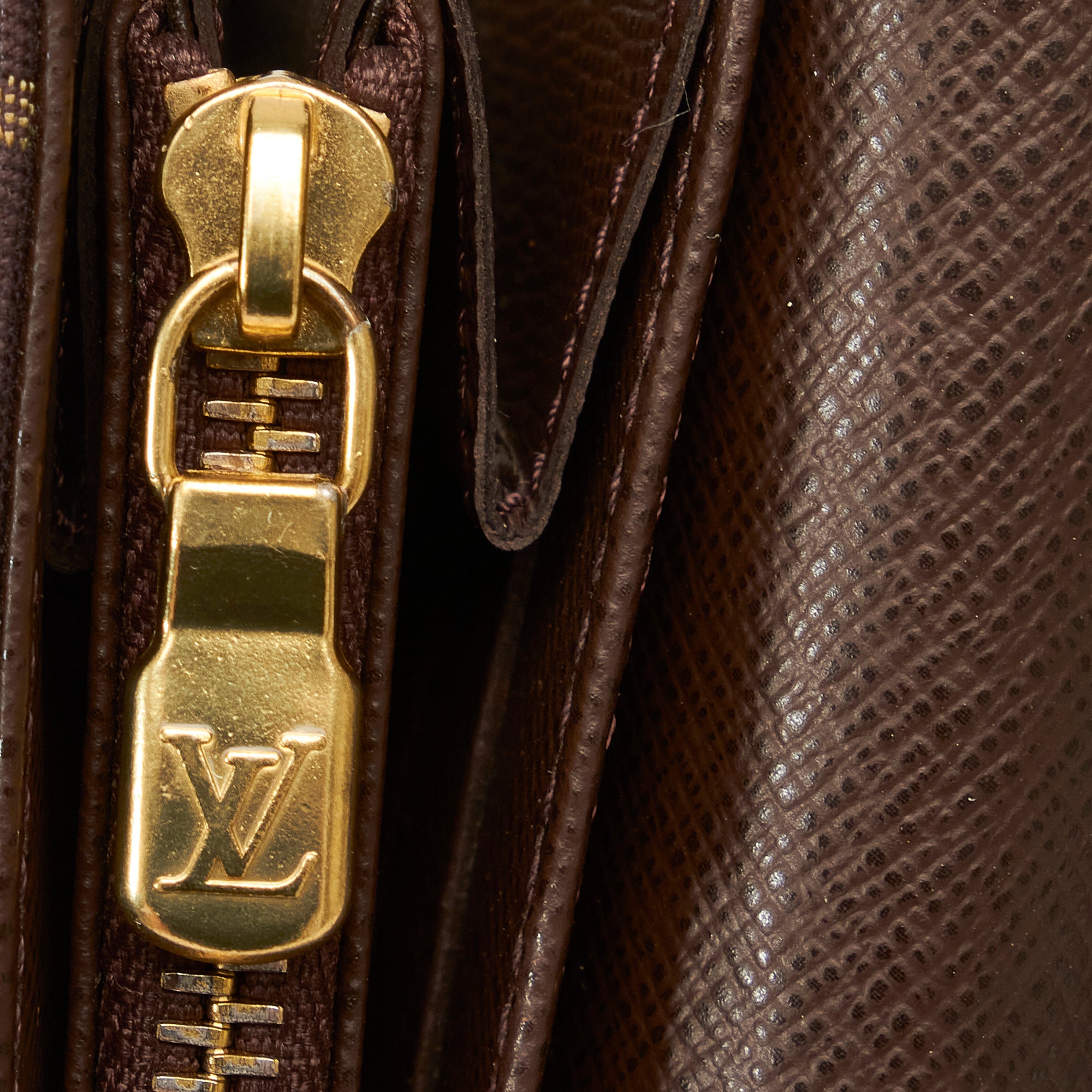 Brown Louis Vuitton Monogram Mini Lin Porte Tresor International Walle –  Designer Revival