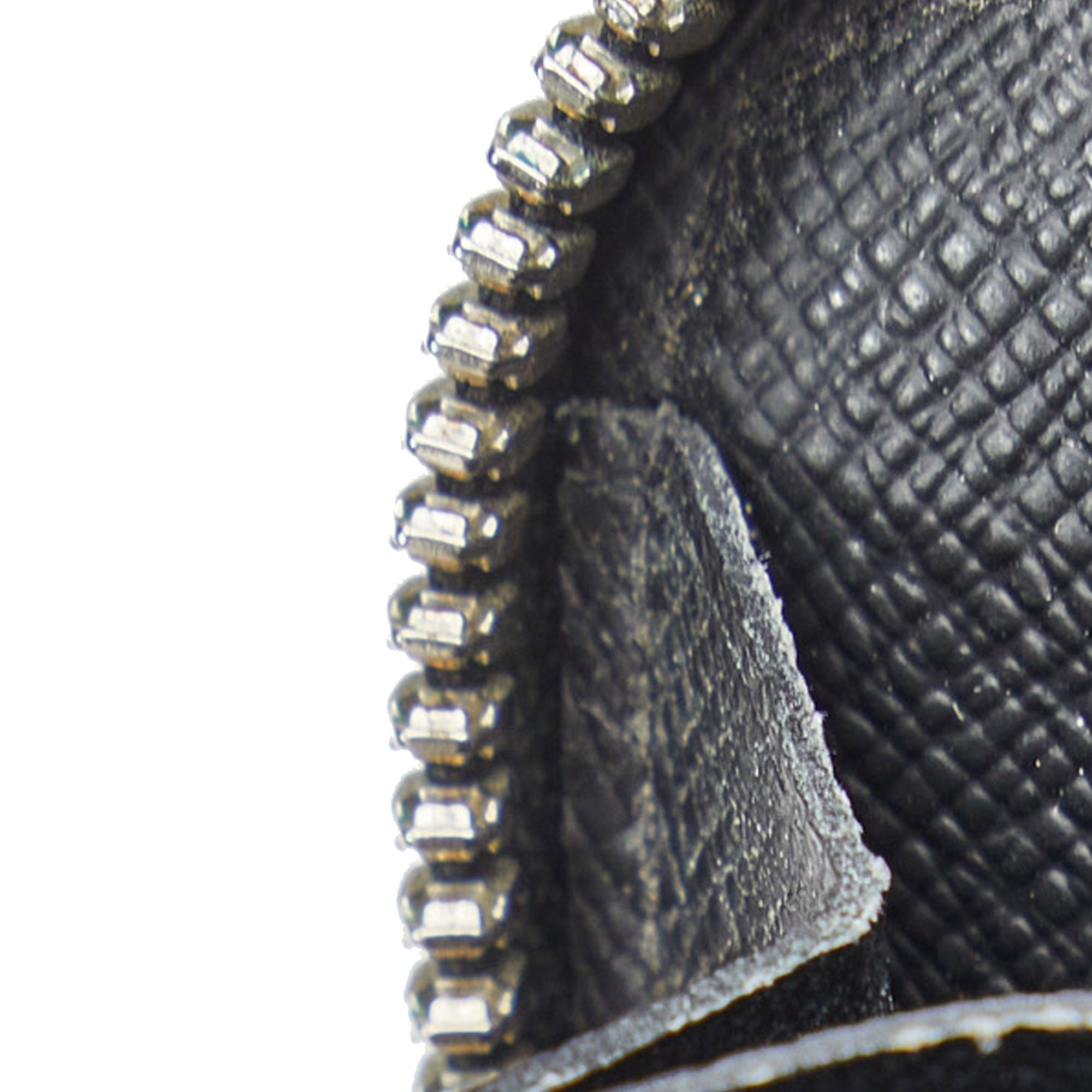 Black Louis Vuitton Taiga Coin Pouch - Designer Revival