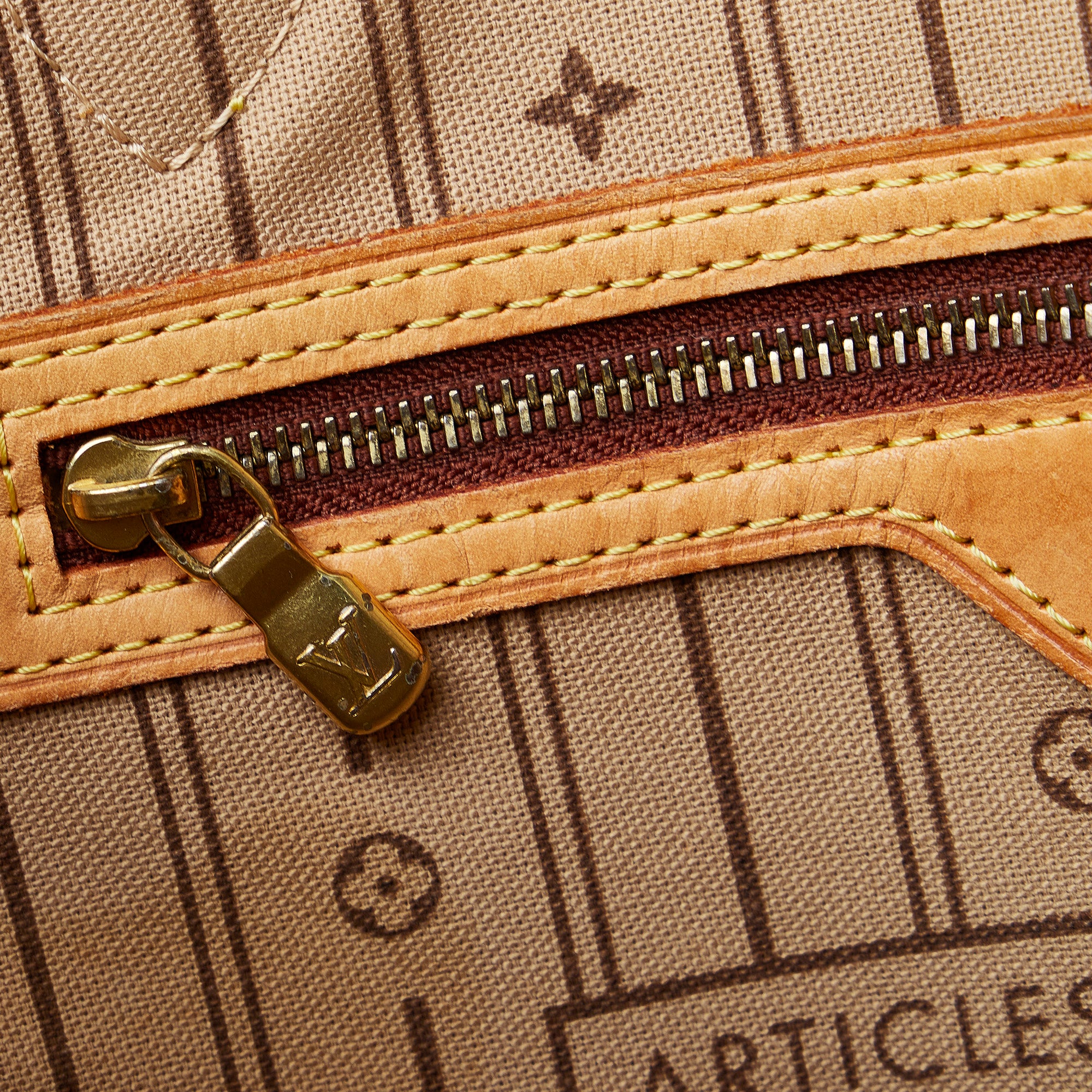 Louis Vuitton Monogram Neverfull MM - Brown Totes, Handbags - LOU785522