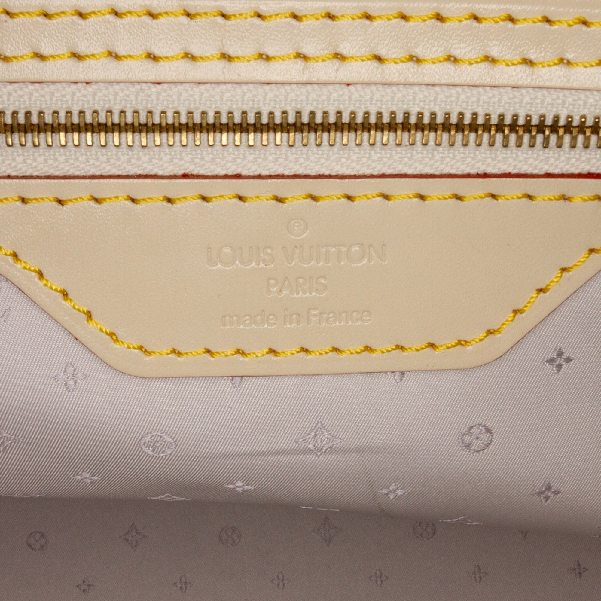 Louis Vuitton Suhali Cream/White & red border international wallet