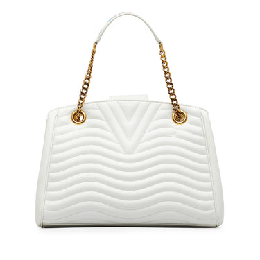 White Louis Vuitton Wave Chain Tote - Designer Revival