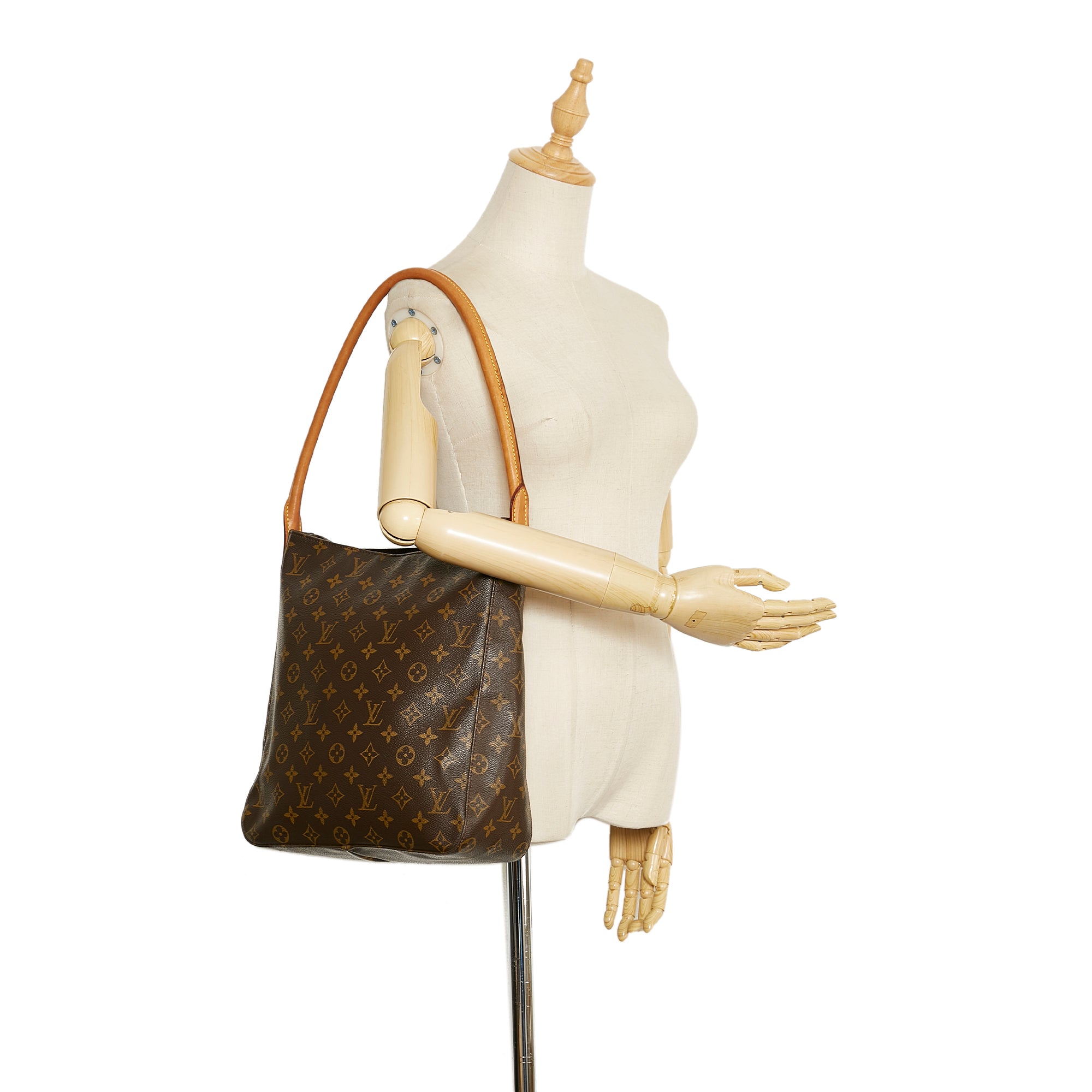 Looping GM, Used & Preloved Louis Vuitton Tote Bag