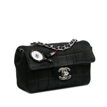 Even if we can not afford vintage Chanel bags - Atelier-lumieresShops Revival