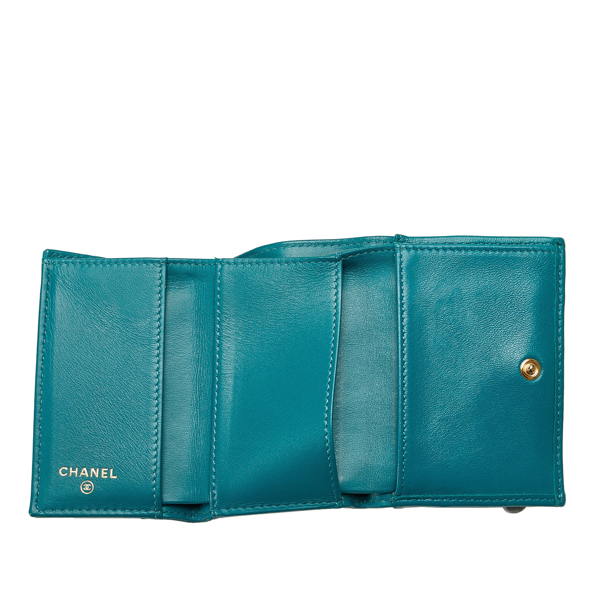 Blue Chanel 19 Trifold Flap Compact Wallet – Designer Revival