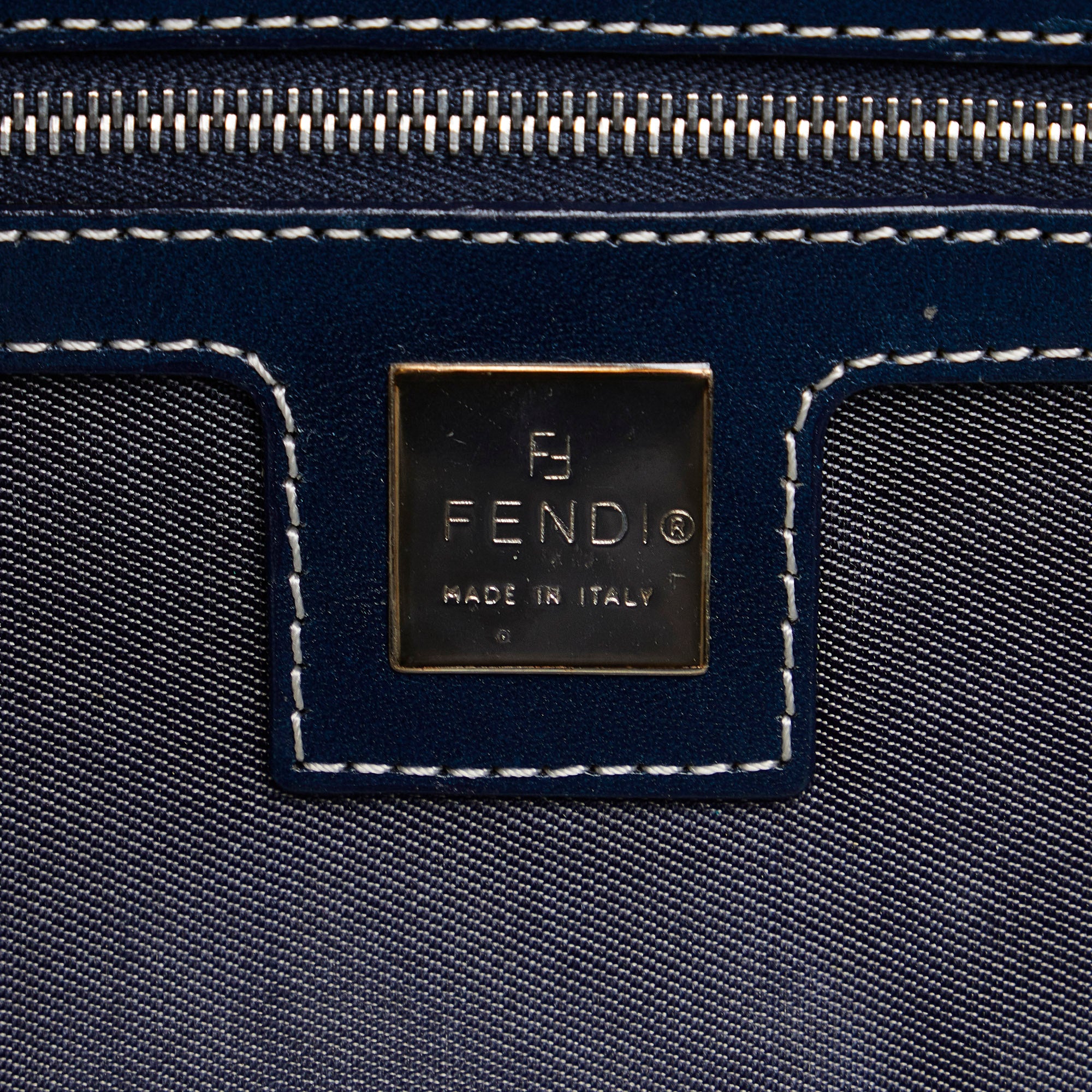 Blue Fendi Denim Baguette – Designer Revival