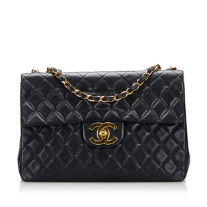 Black Chanel Jumbo Classic Lambskin Double Flap Shoulder Bag