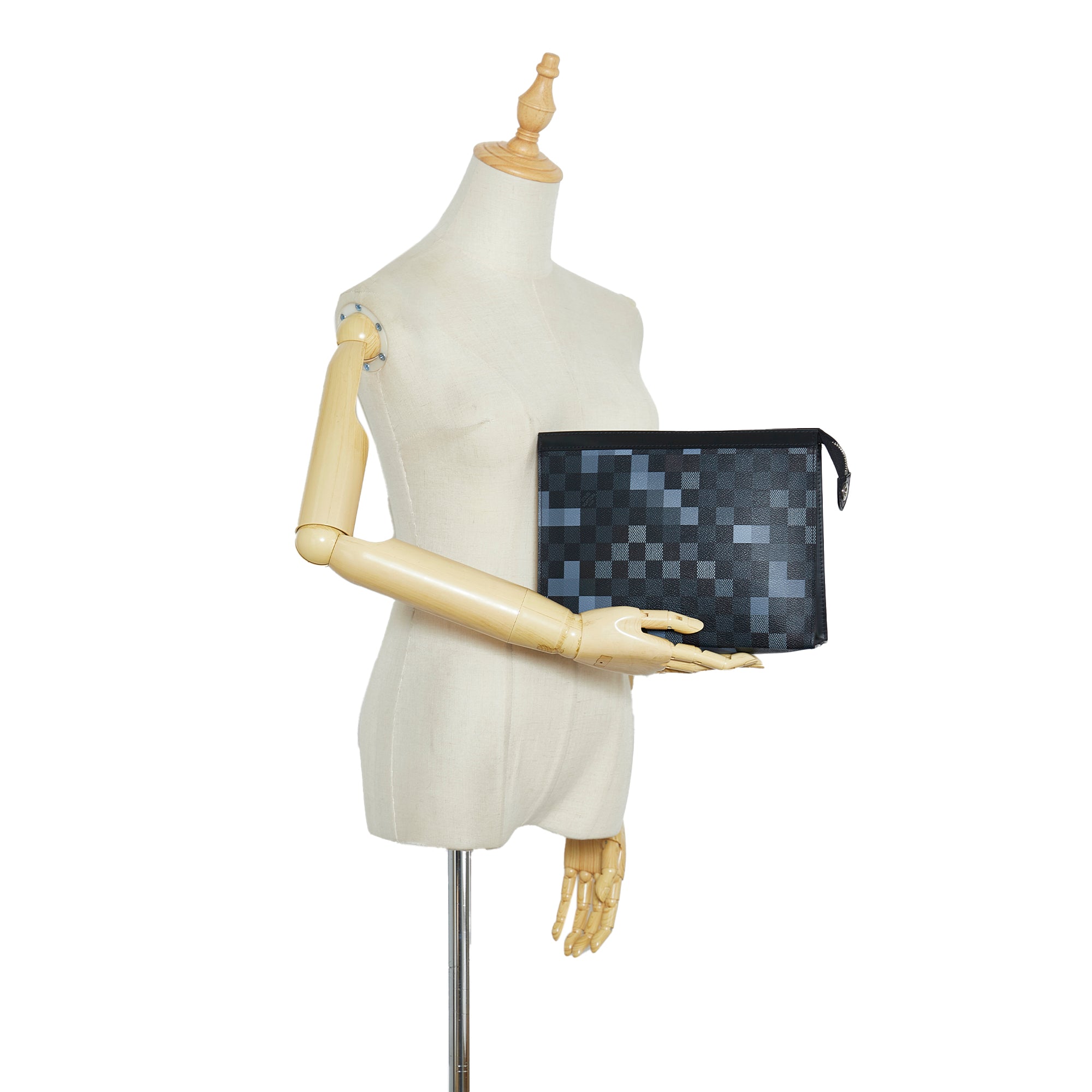 Louis Vuitton Pochette Voyage Clutch Bag MM Gray Graphite NWT And Box!
