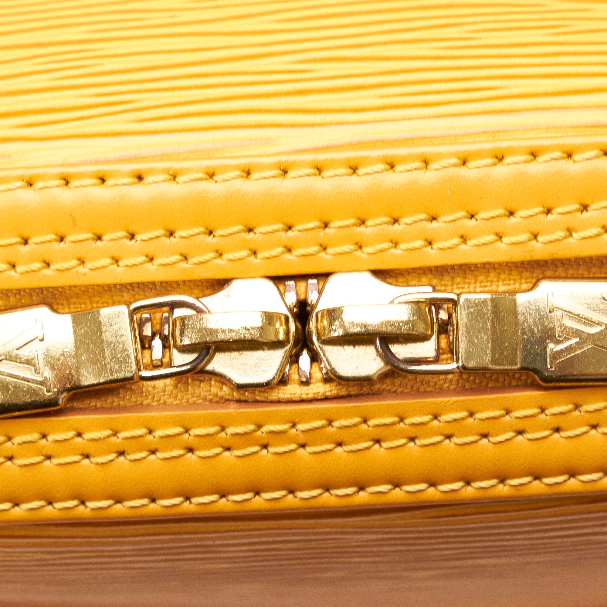Louis Vuitton Jasmin EPI Handbag