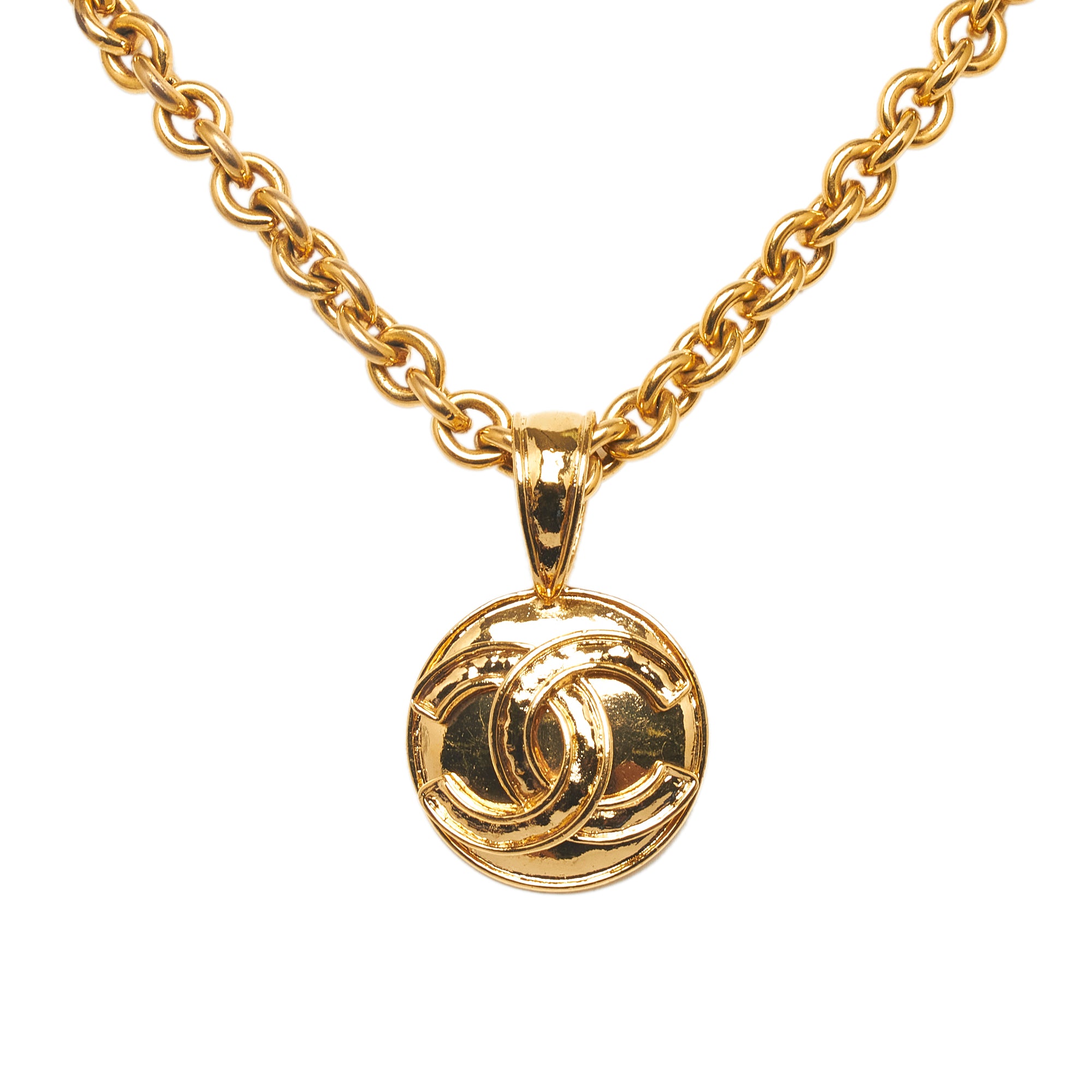 Channel Gold Metal Ring Chain Necklace or Belt with CC Medallion – QUEEN MAY