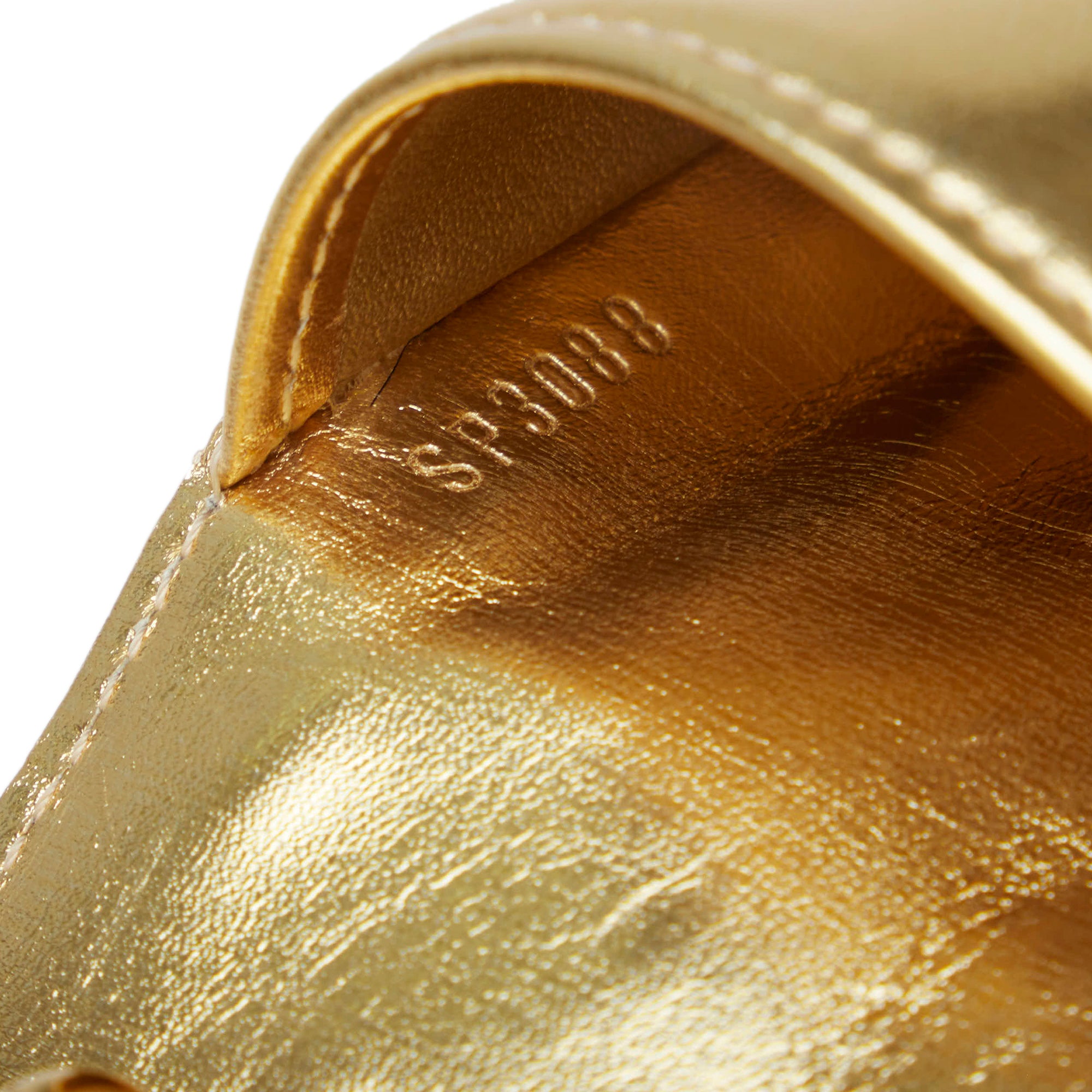 Gold Louis Vuitton Monogram Miroir Small Ring Agenda Cover – Designer  Revival