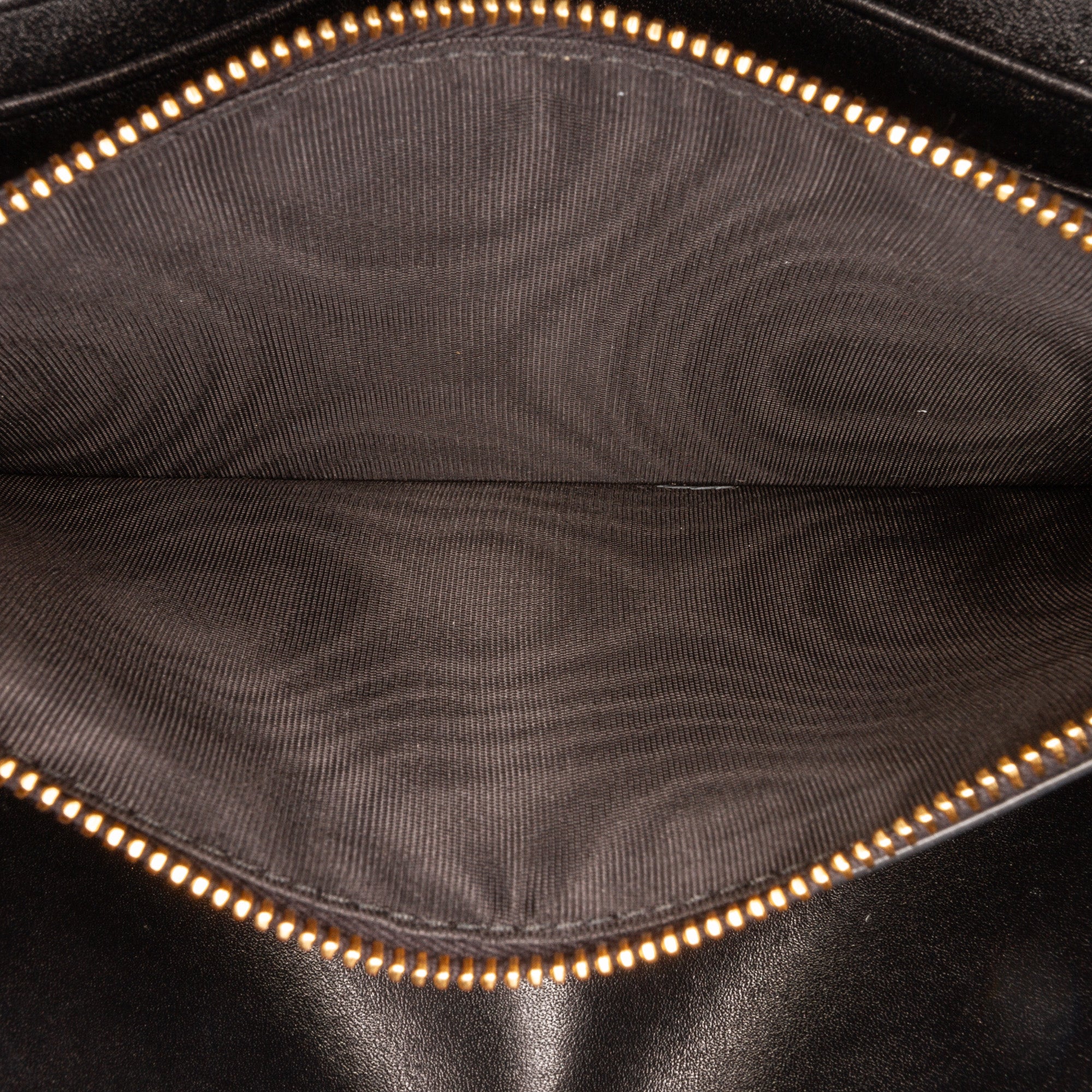 Black Prada Vitello Move Wallet On Chain Crossbody Bag – Designer