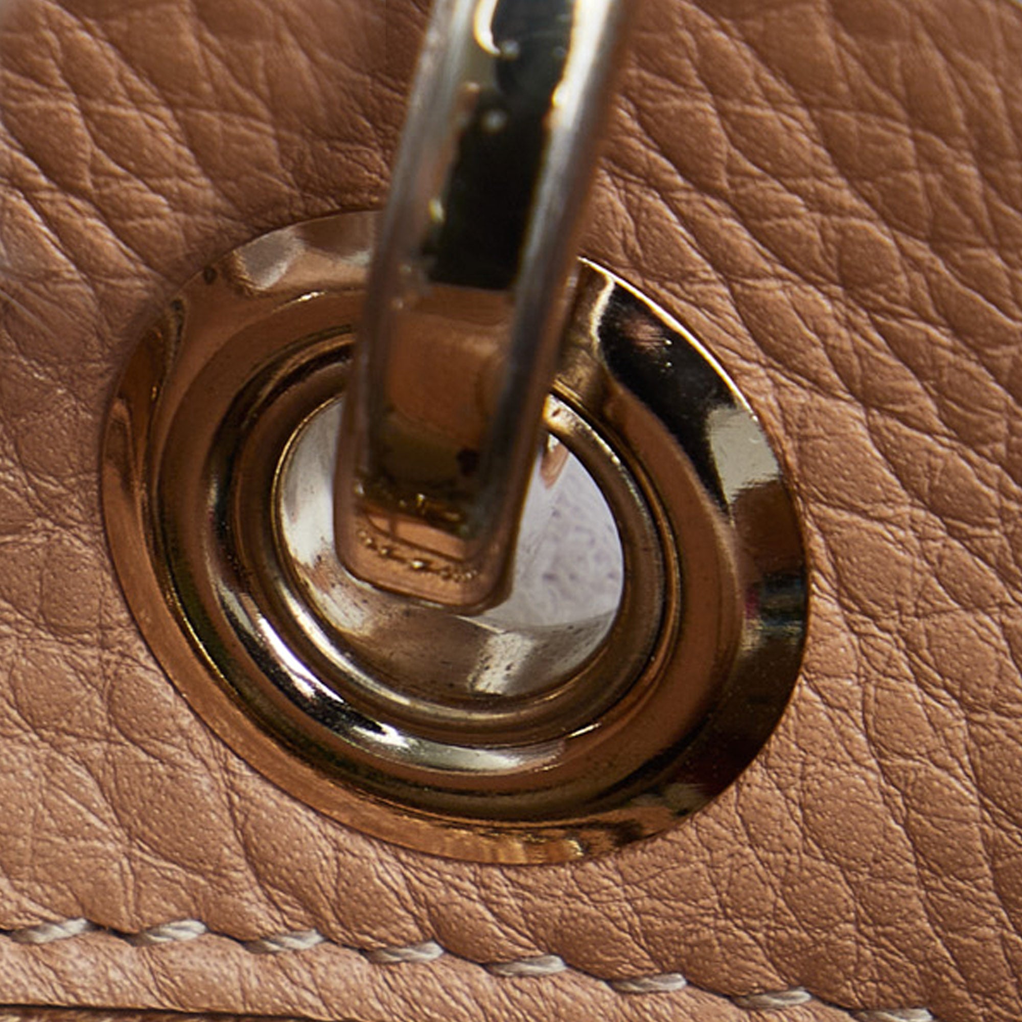 Luxury Handbags Under $1000  Episode 4: Mansur Gavriel Mini