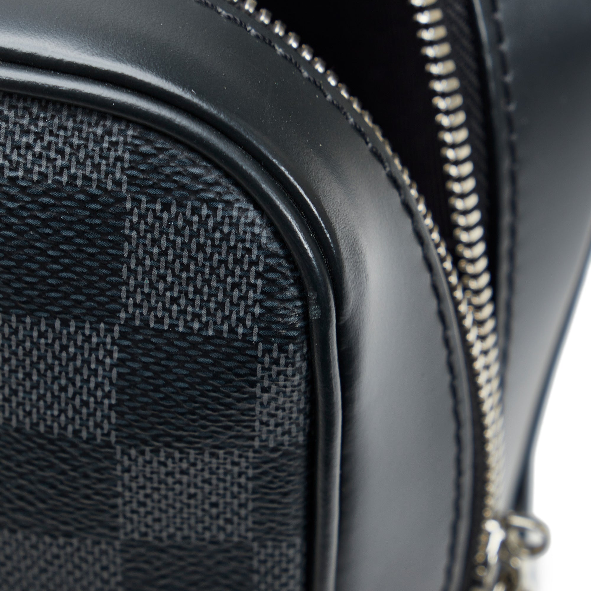 Black Louis Vuitton Damier Graphite Porte Documents Business PM – Designer  Revival