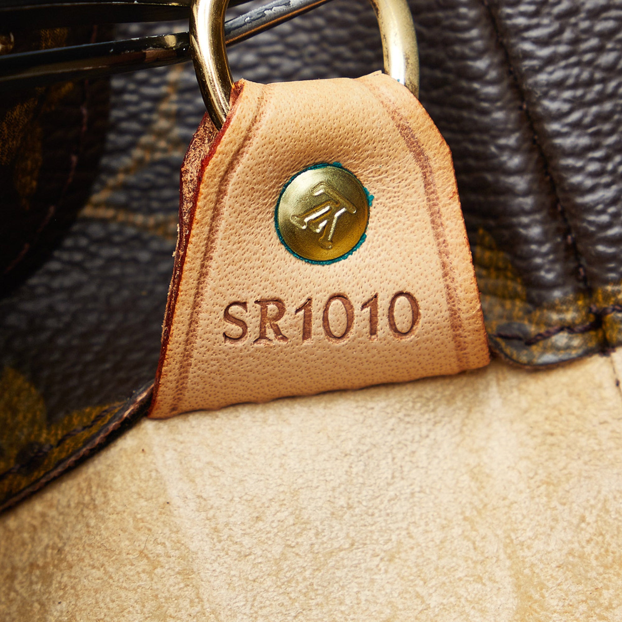 Brown Louis Vuitton Monogram Luco Tote Bag, scarpe sneakers louis vuitton