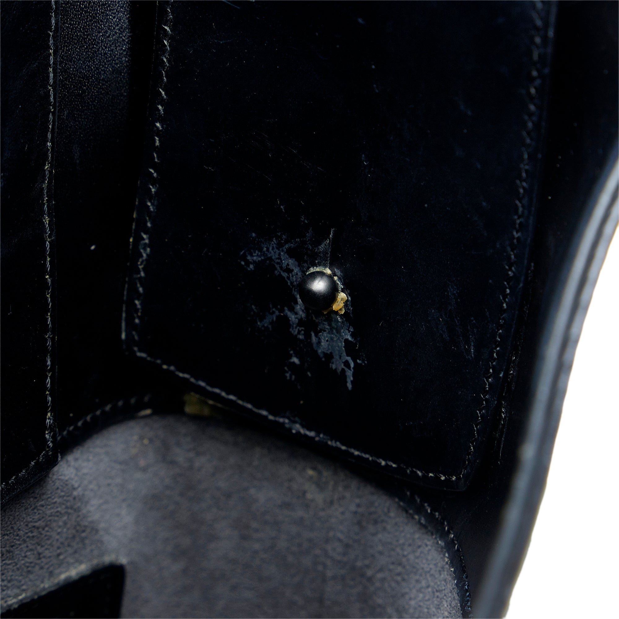 Louis Vuitton Verseau Black Epi Leather Shoulder Bag at 1stDibs  louis  vuitton verseau epi, louis vuitton epi sac verseau, louis vuitton epi  verseau