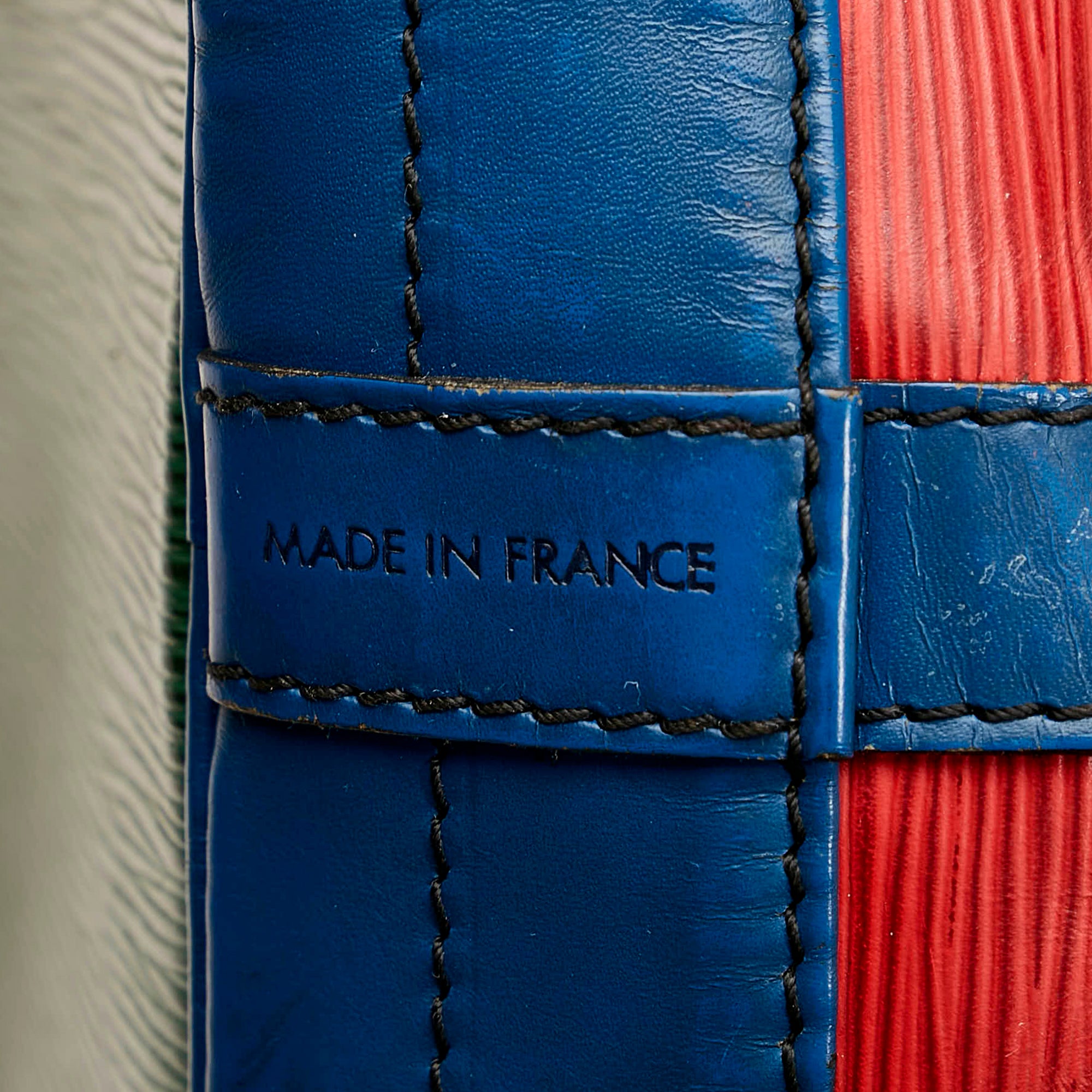 Louis Vuitton Epi Castillian Red Noe Shoulder Bag – Timeless