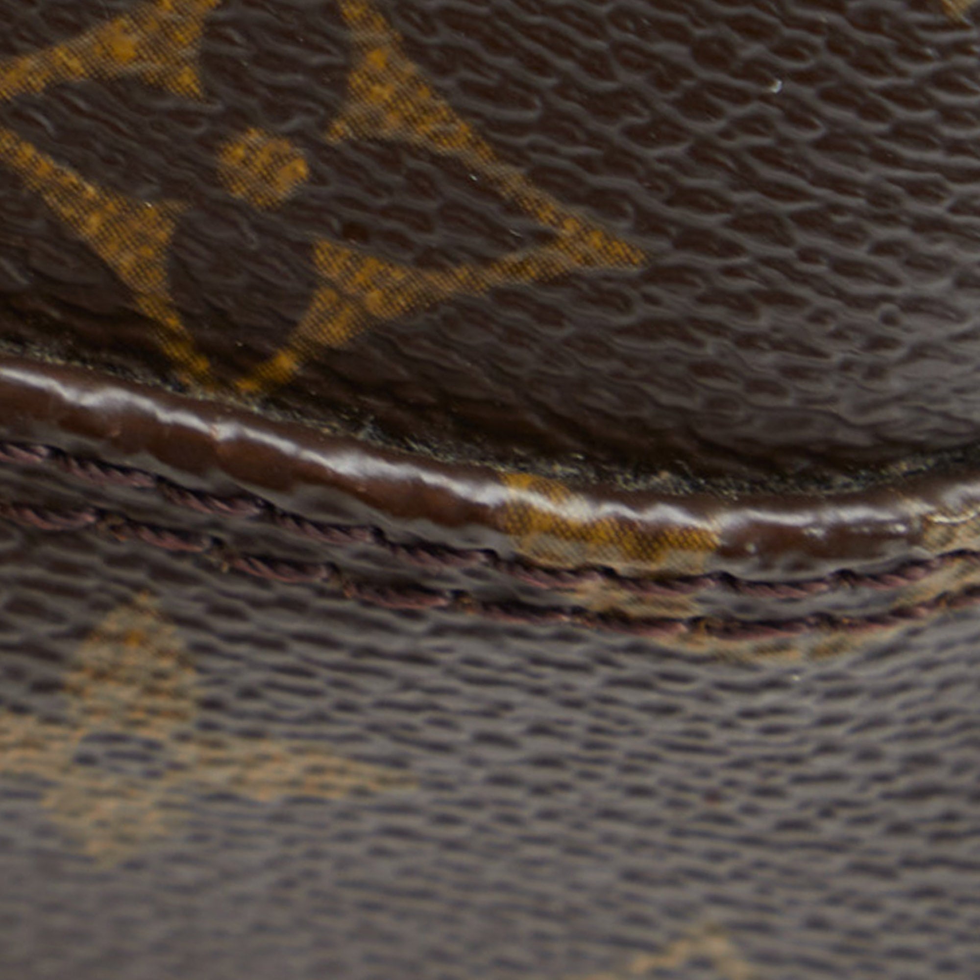 Louis Vuitton Blois Brown Cloth ref.889087 - Joli Closet