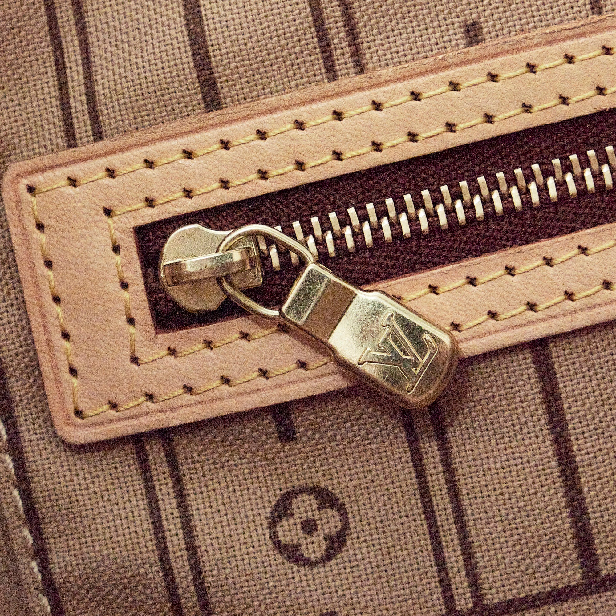 Louis Vuitton LN Neverfull pouch PM Brown ref.724035 - Joli Closet