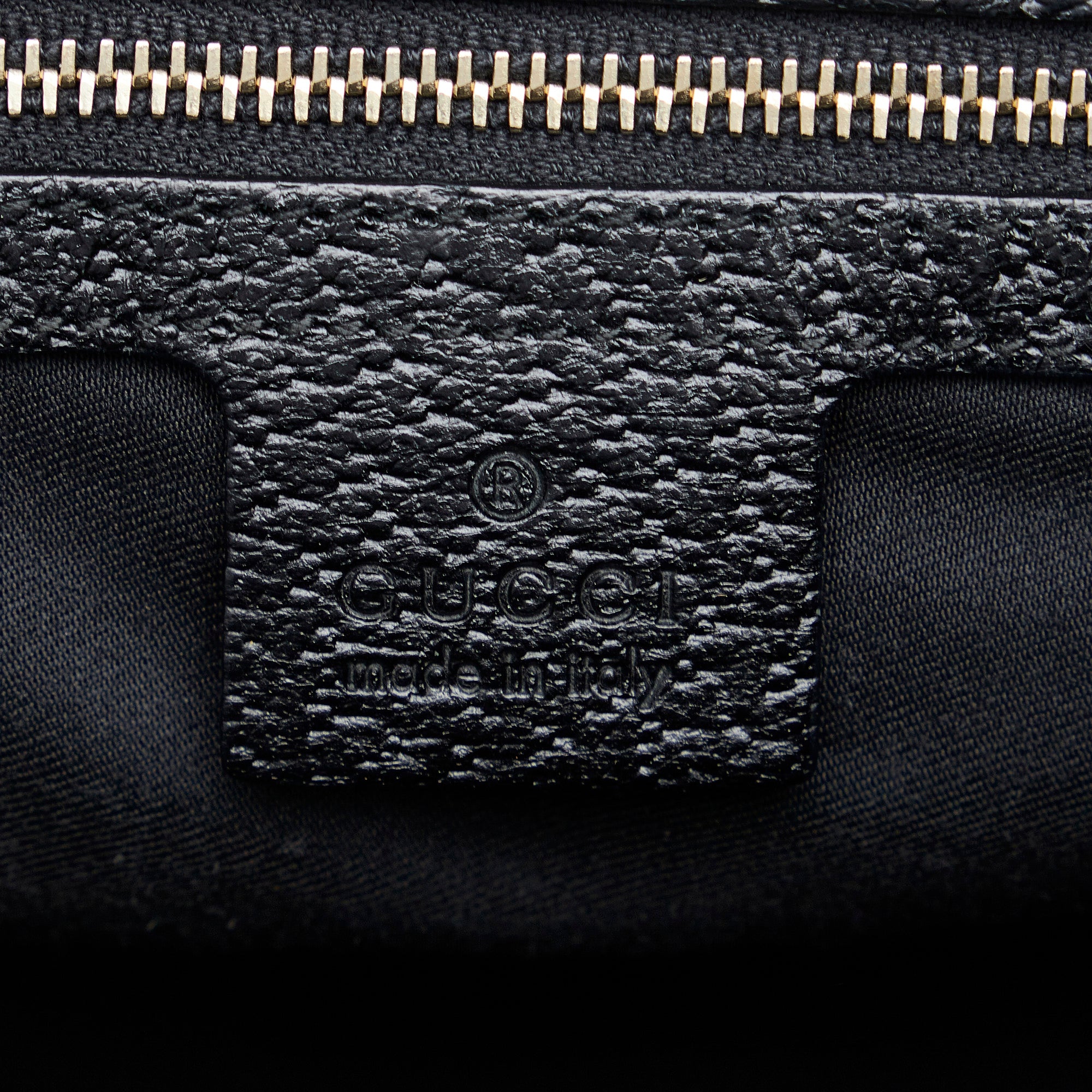 Black Gucci GG Canvas Nailhead Handbag – RvceShops Revival