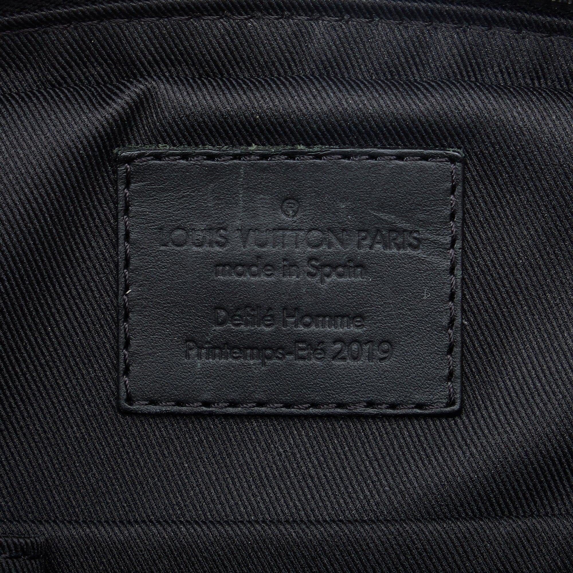 Louis Vuitton pre-owned Solar Ray Utility Crossbody Bag - Farfetch